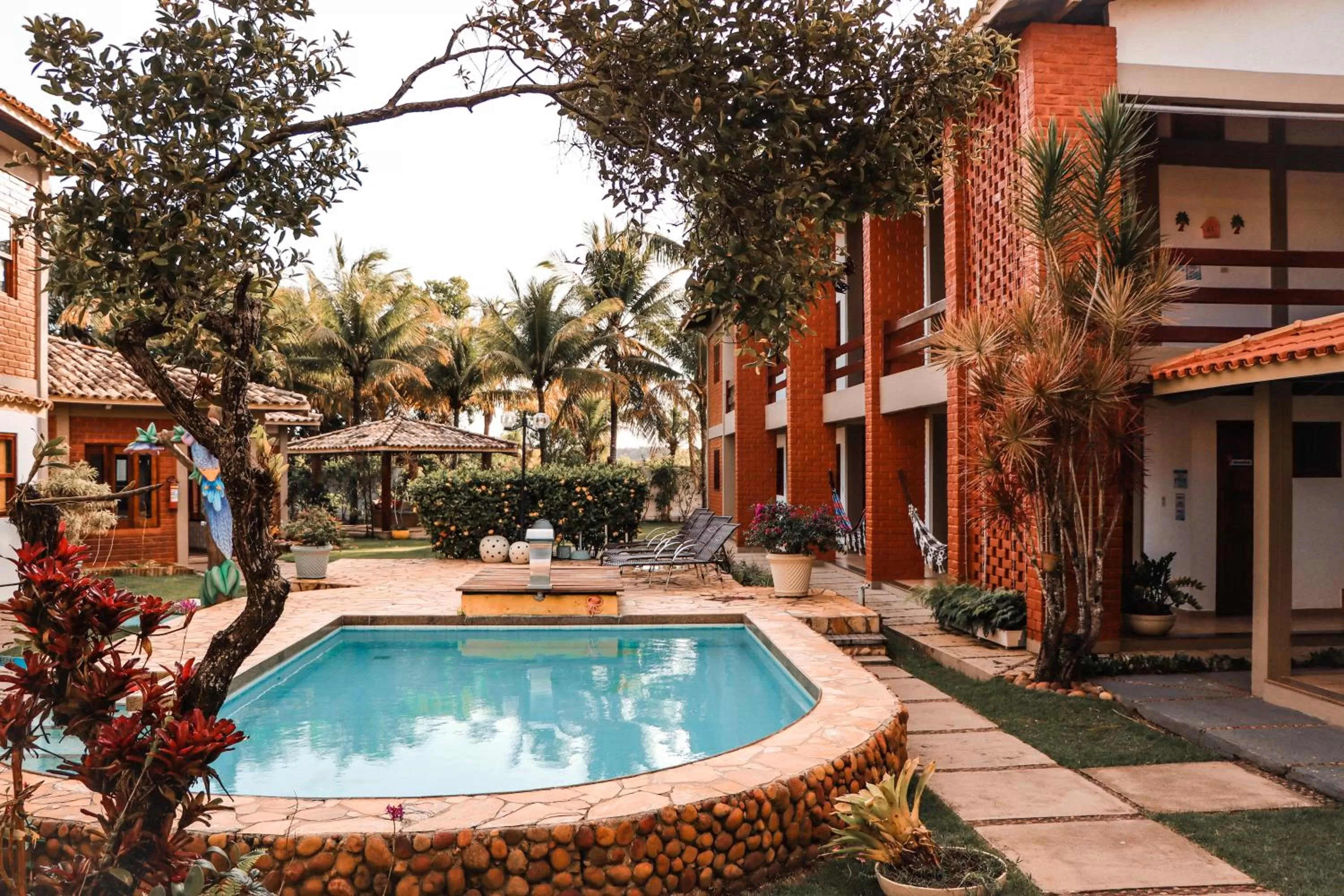 Swimming pool in Pousada e Chale Porto Paraiso