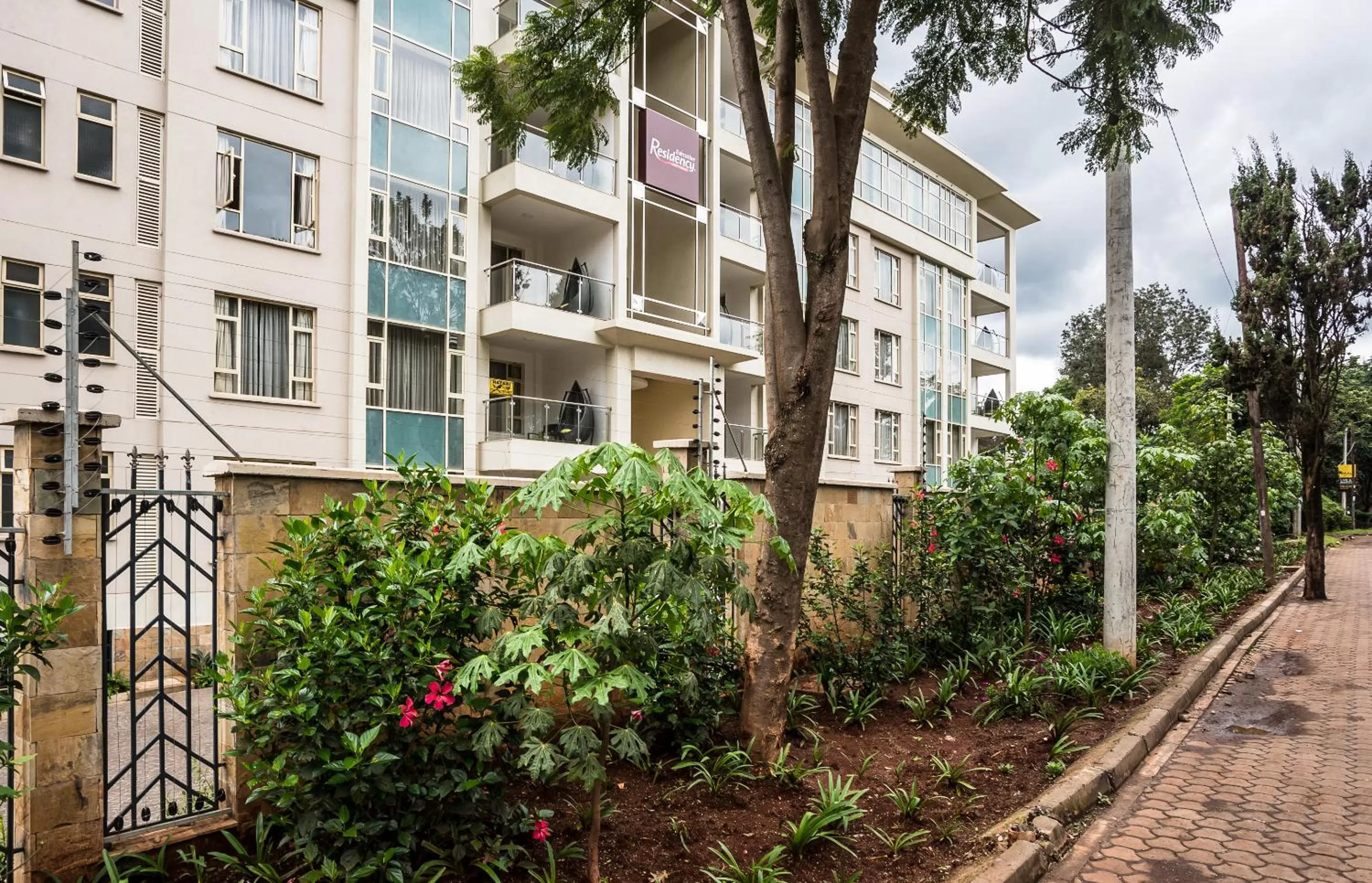 Property building in Executive Residency by Best Western Nairobi