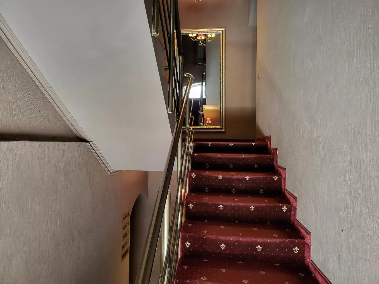 Shadow Boutique Hotel & SPA