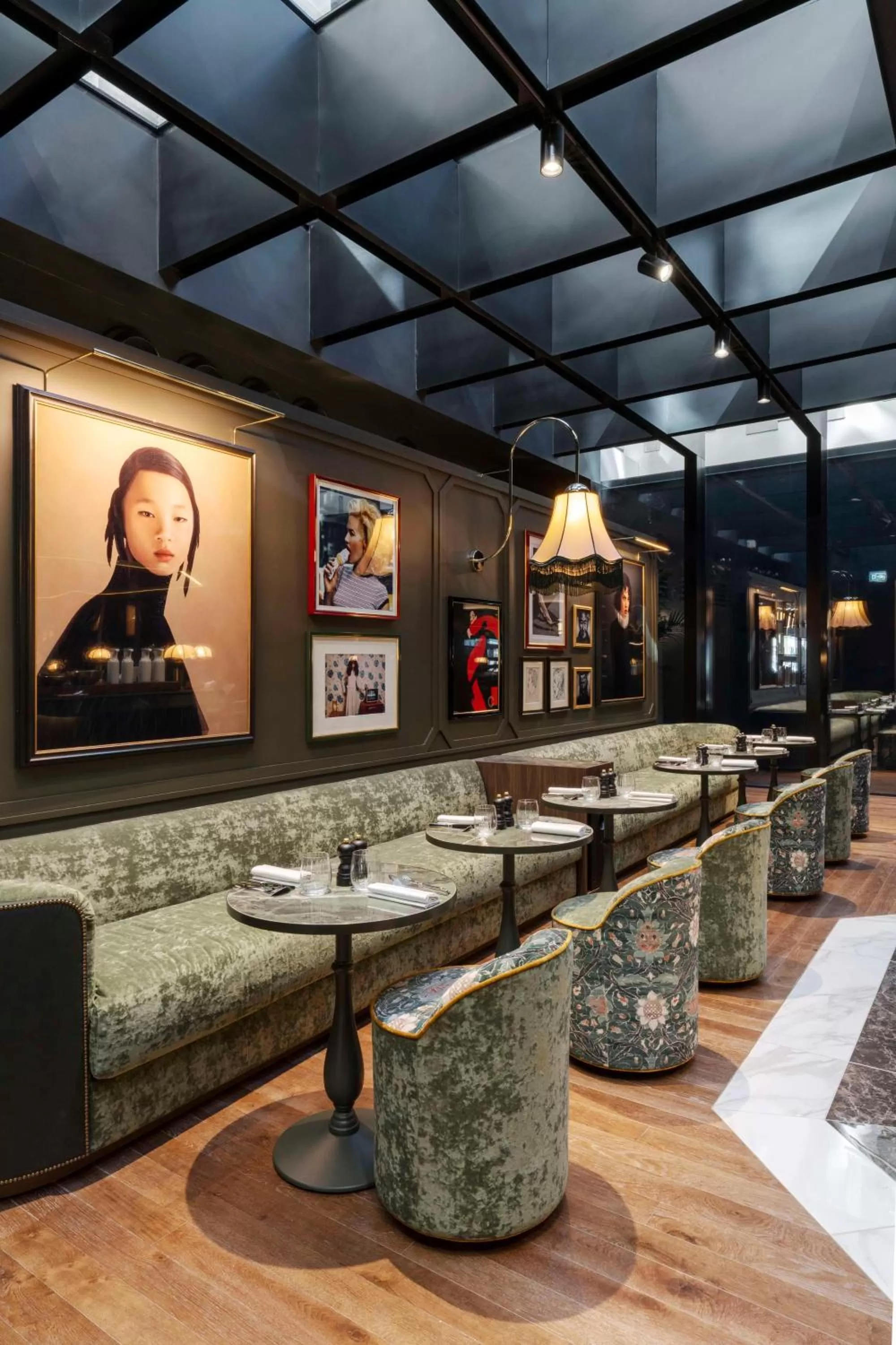 Restaurant/places to eat in Radisson Collection Hotel, Santa Sofia Milan