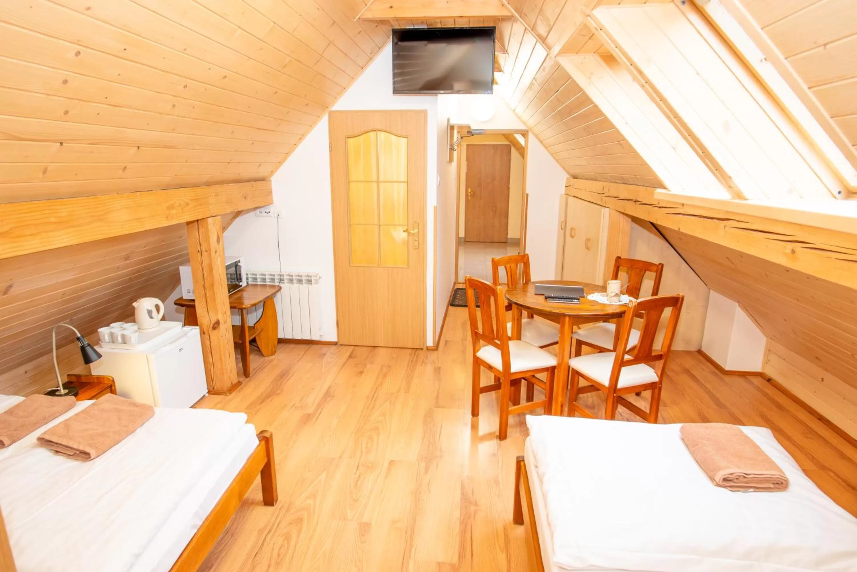 Bed in Gościniec Pięciu Stawów