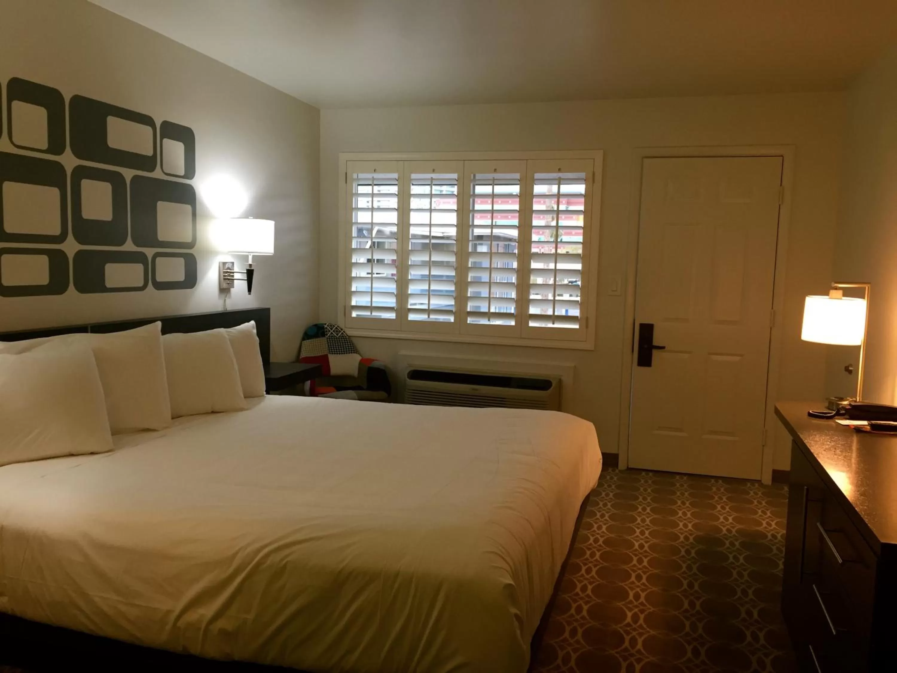 Bedroom, Bed in University Inn ASU/Tempe