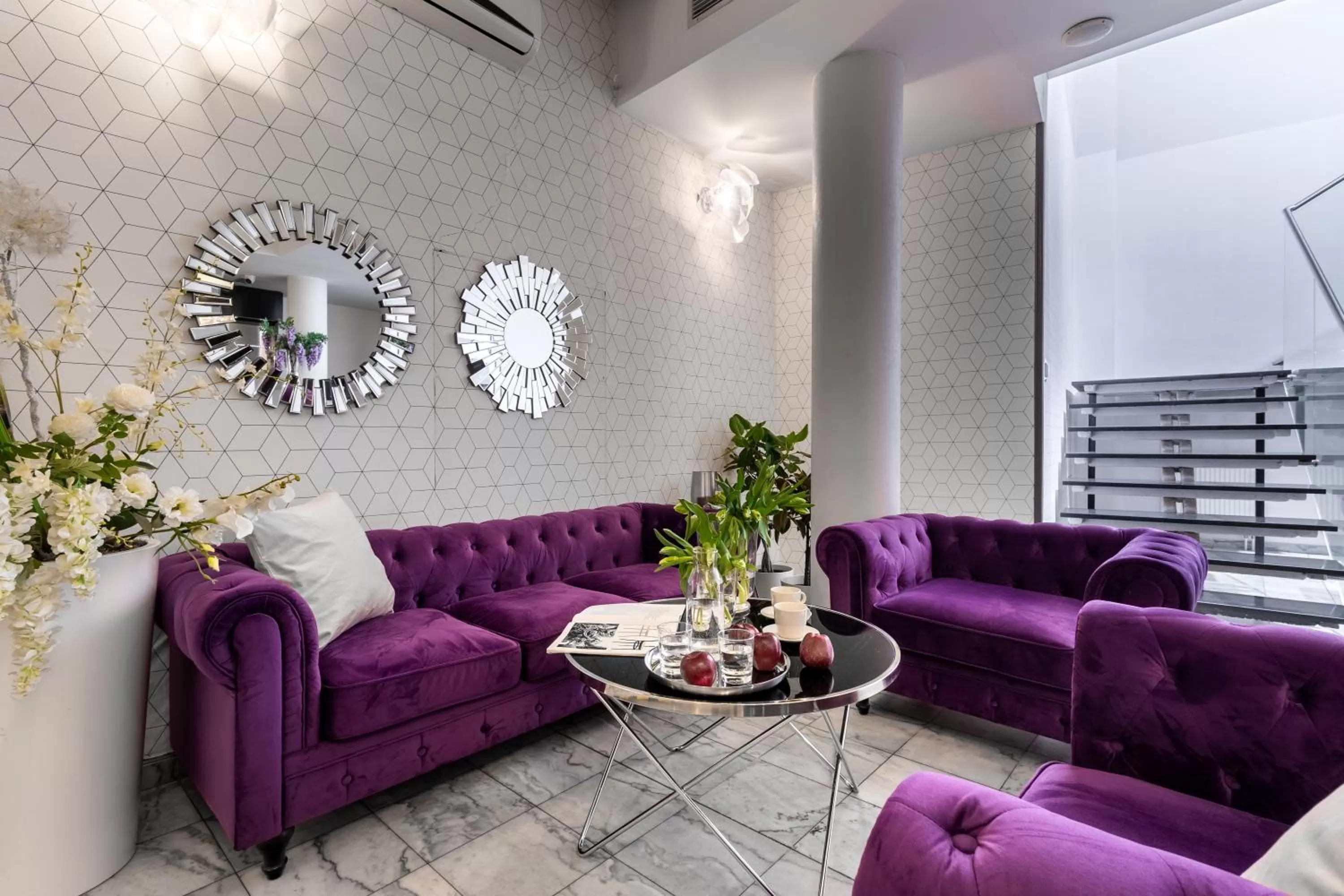 Living room in Hotel Sofia by The Railway Station Wroclaw