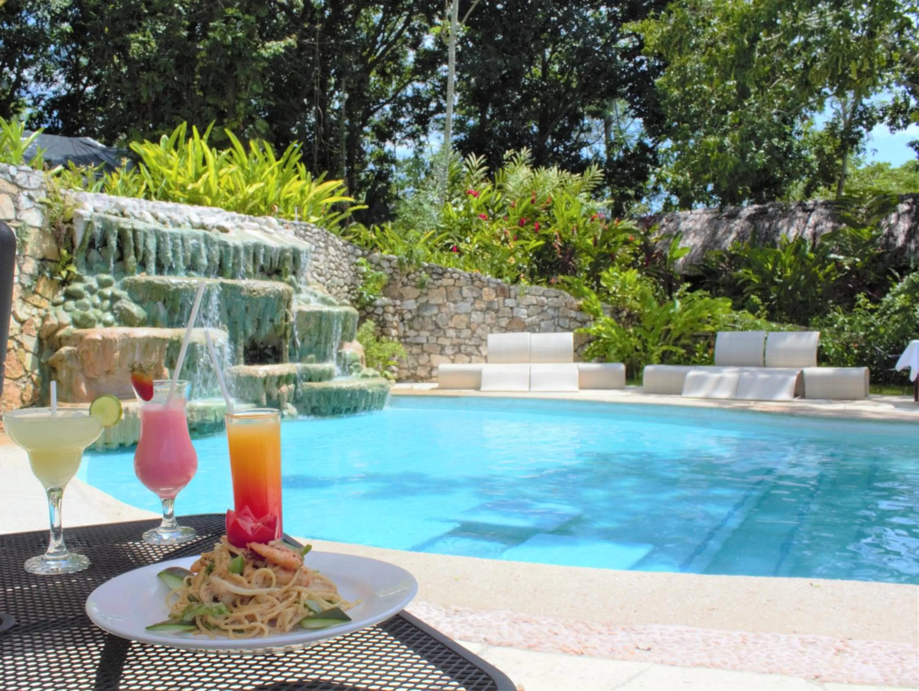 Swimming pool in Hotel La Aldea del Halach Huinic