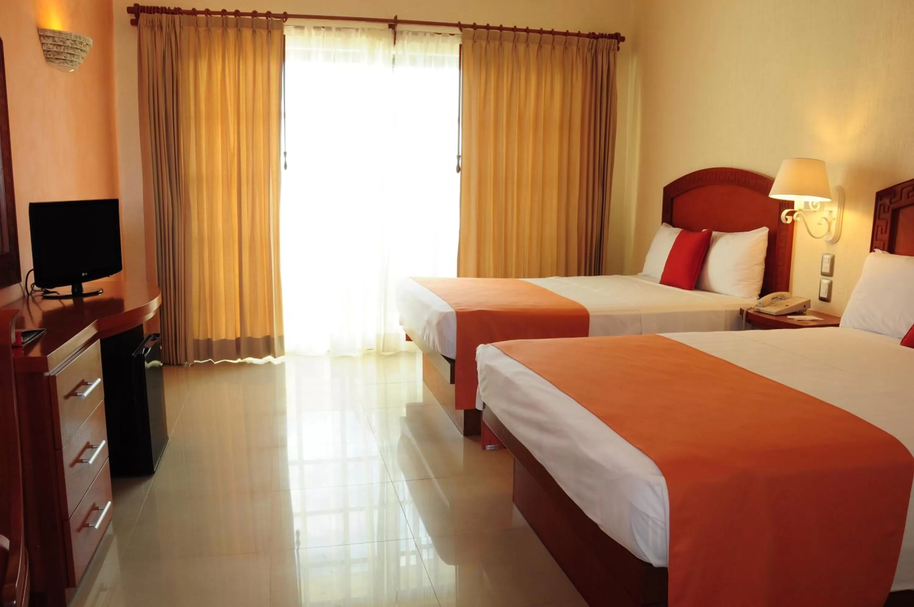 Photo of the whole room, Bed in Posada Sian Kaan Playa del Carmen - Wellness Oriented Hotel