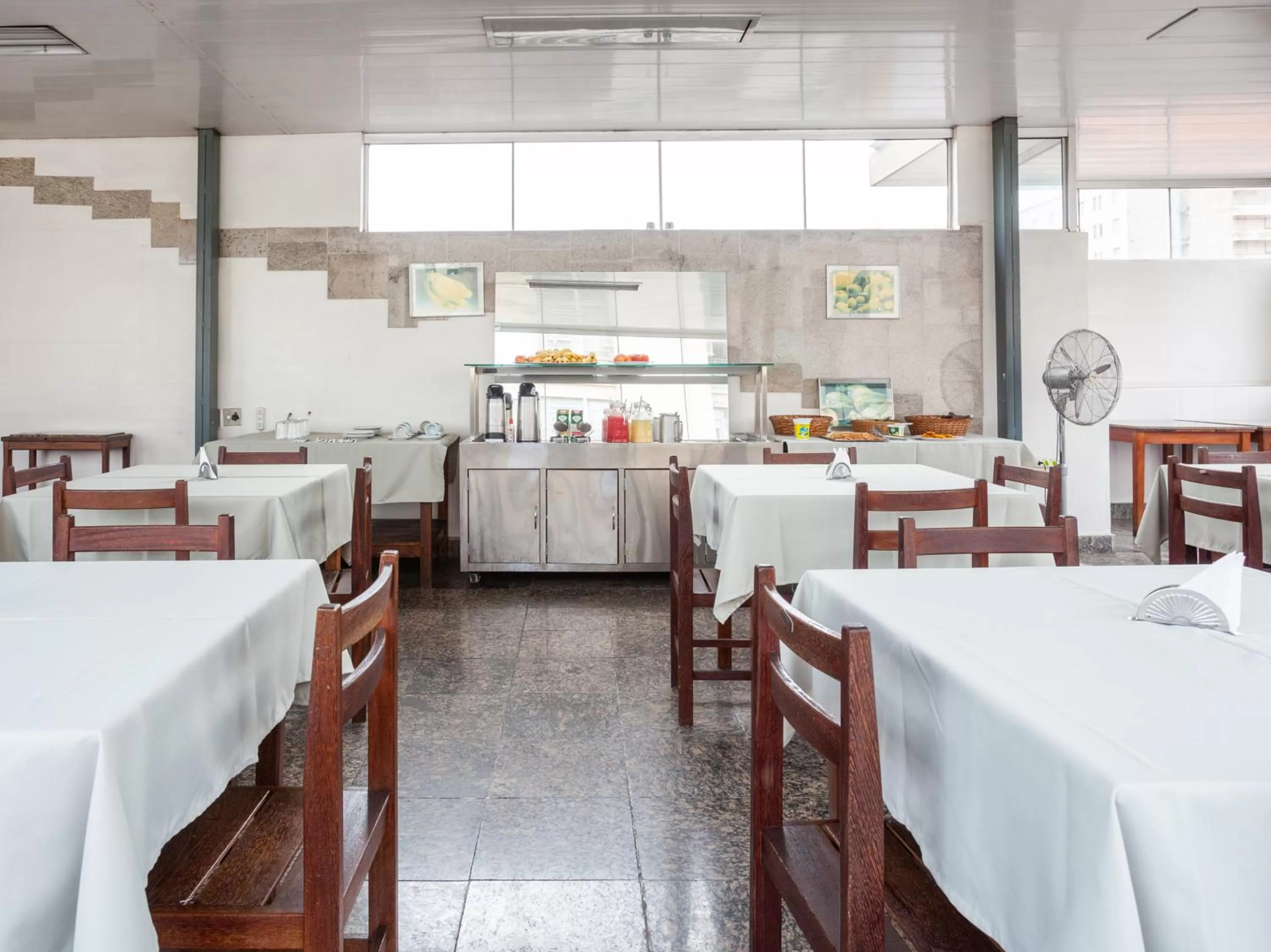 Restaurant/Places to Eat in Hotel Economy 888 - By UP Hotel - Próximo a Praça da Estação e Rodoviária