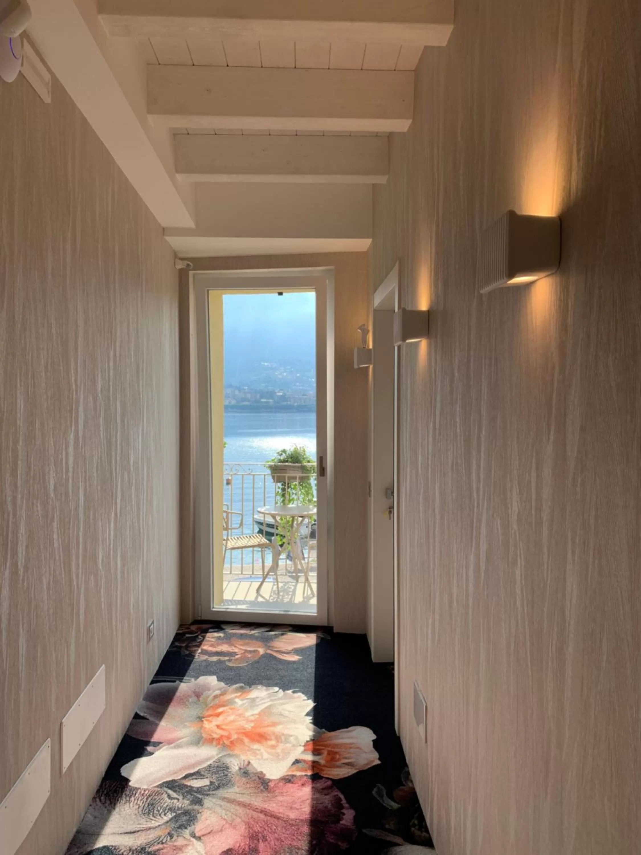 Sea view in LUXURY SUITES ROCOPOM - Lake Front