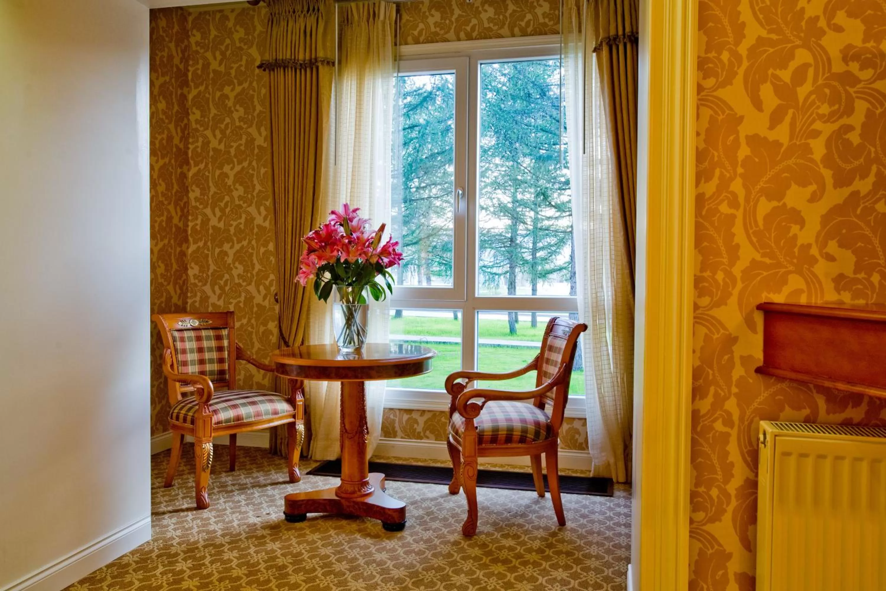 Seating area in Terelj Hotel & Spa