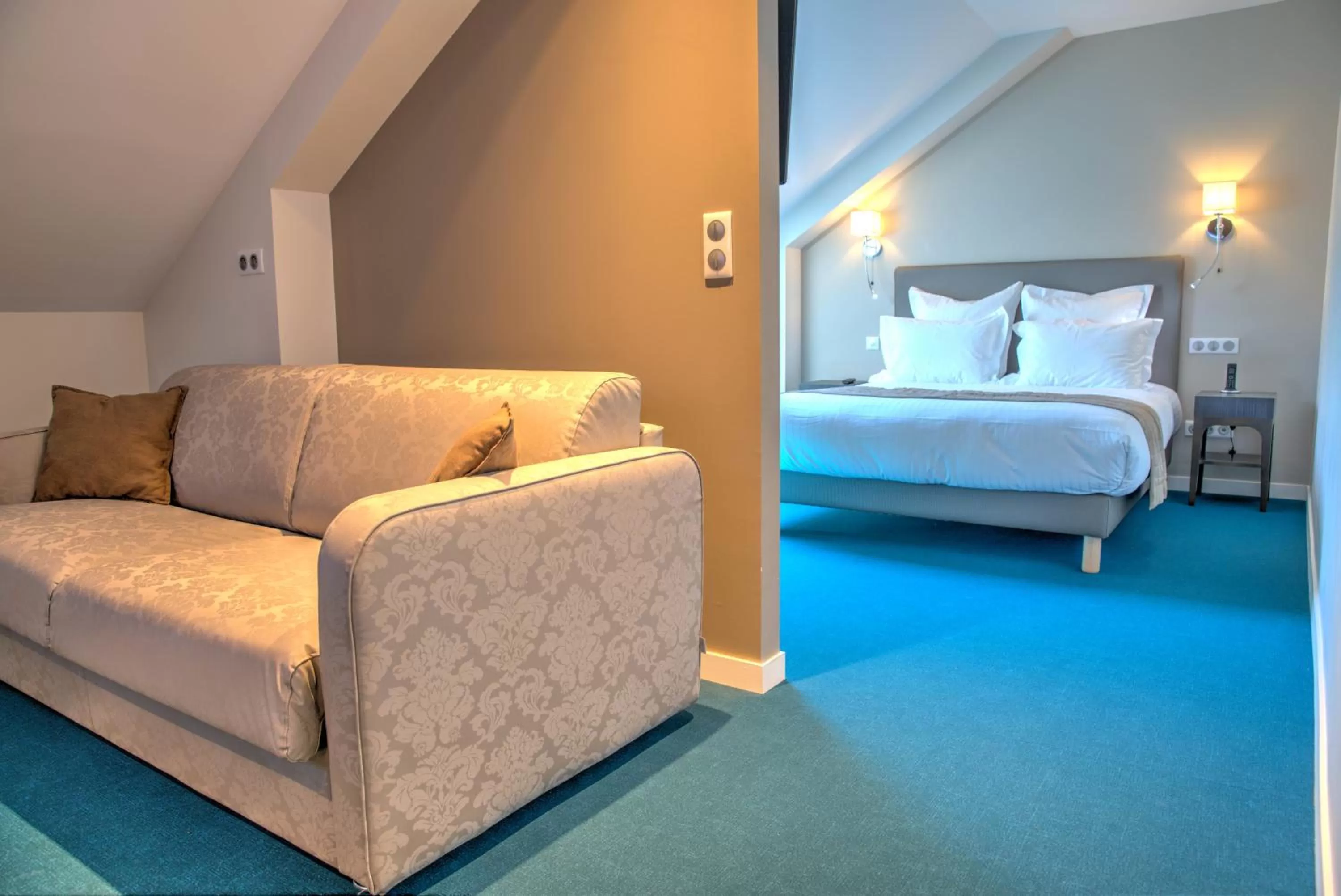 Bedroom, Bed in Hôtel de la Tabletterie