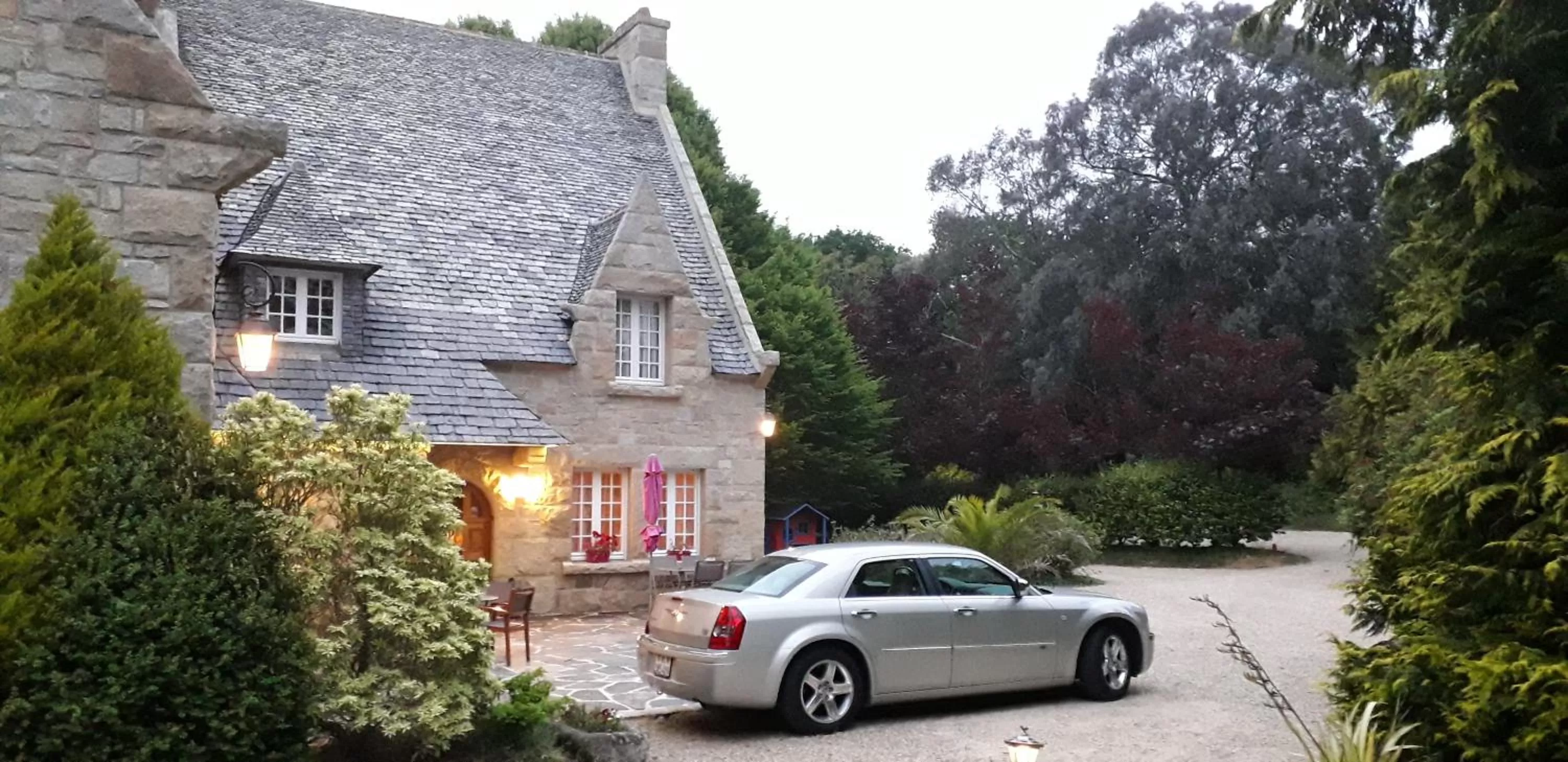 Facade/entrance, Property Building in KerBlondel