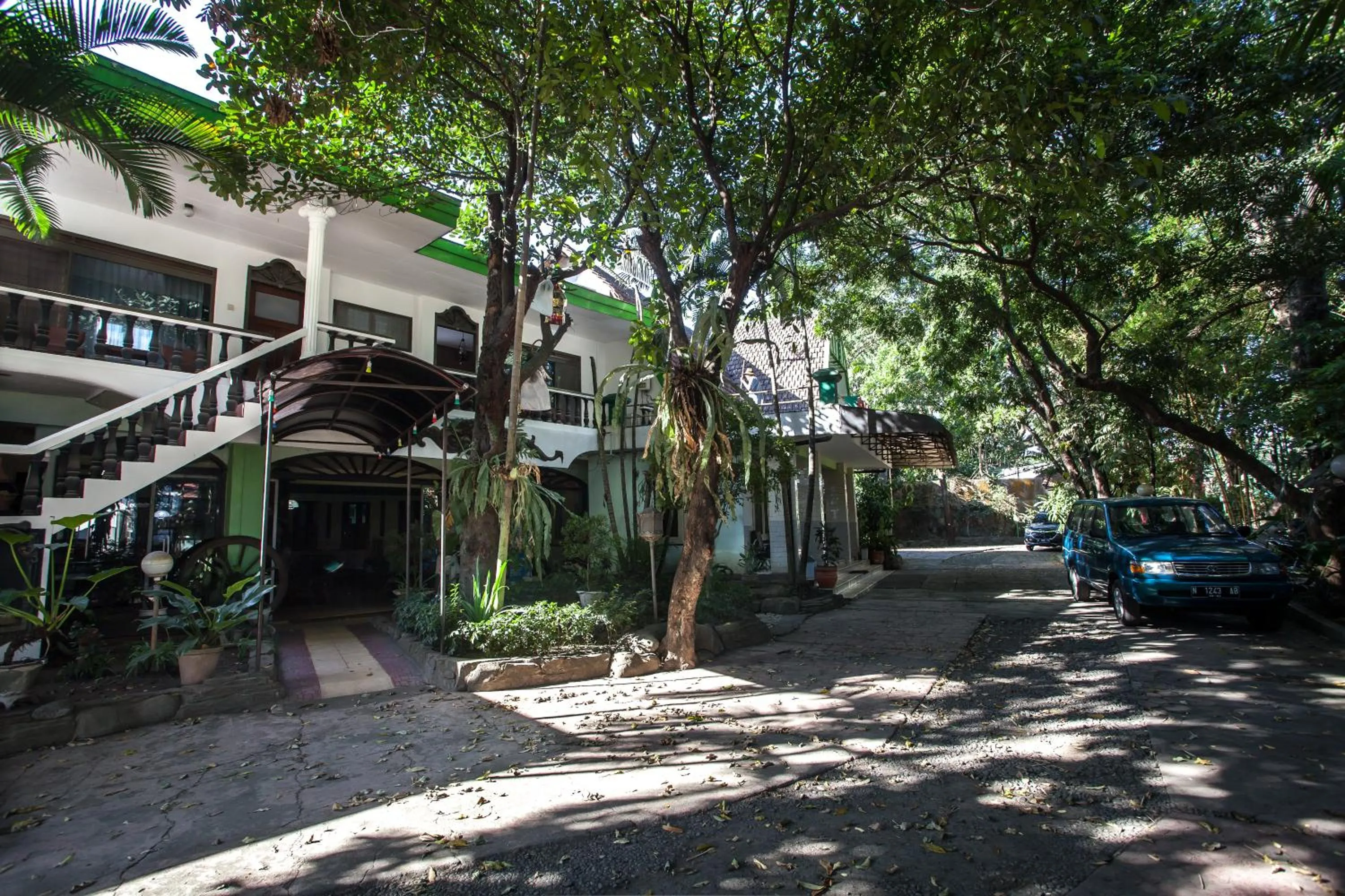 Property building in RedDoorz near Balai Kota Malang