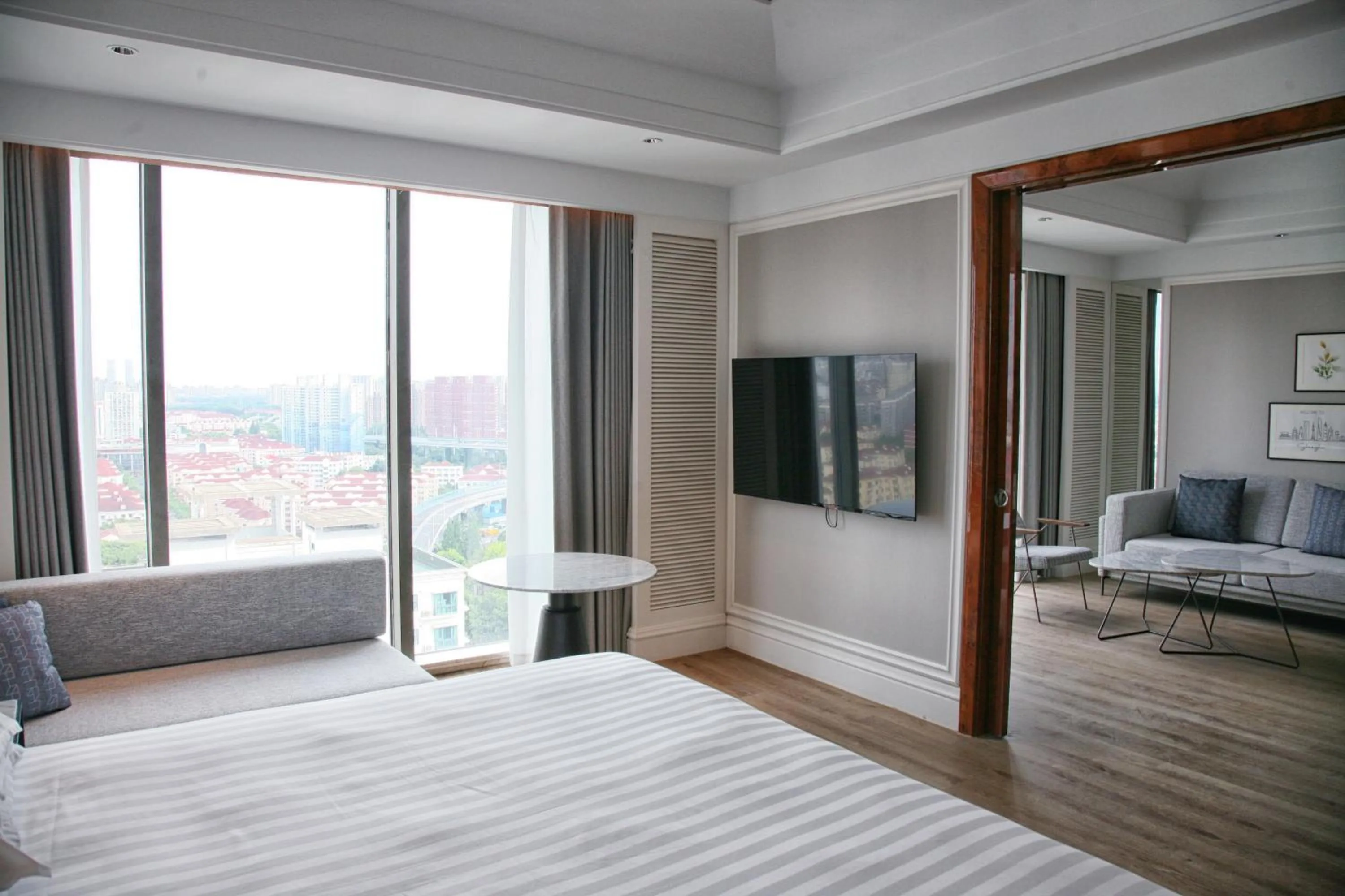 Bed in Sheraton Shanghai Pudong Riverside