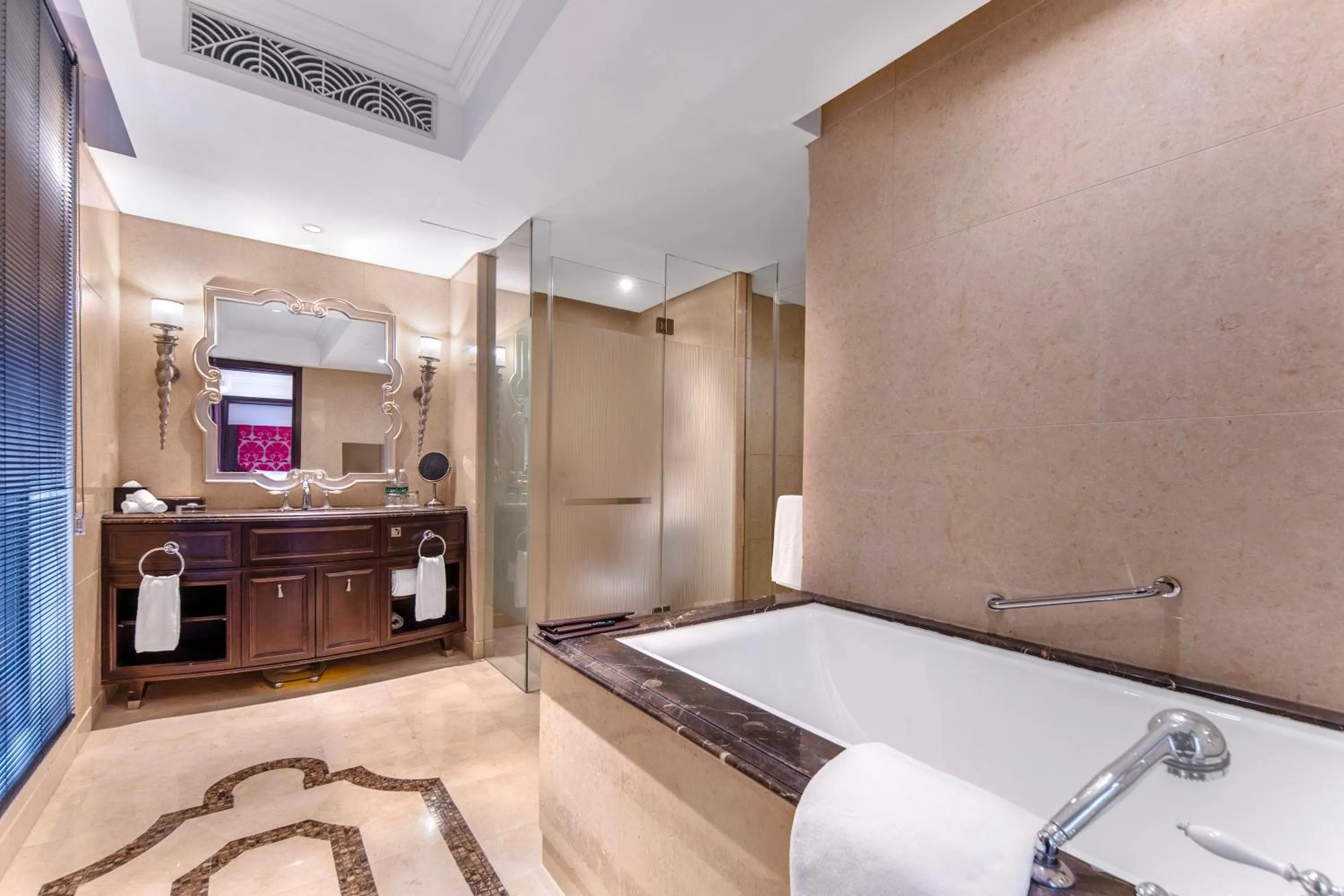 Bathroom, Bed in The Yangtze Boutique Shanghai