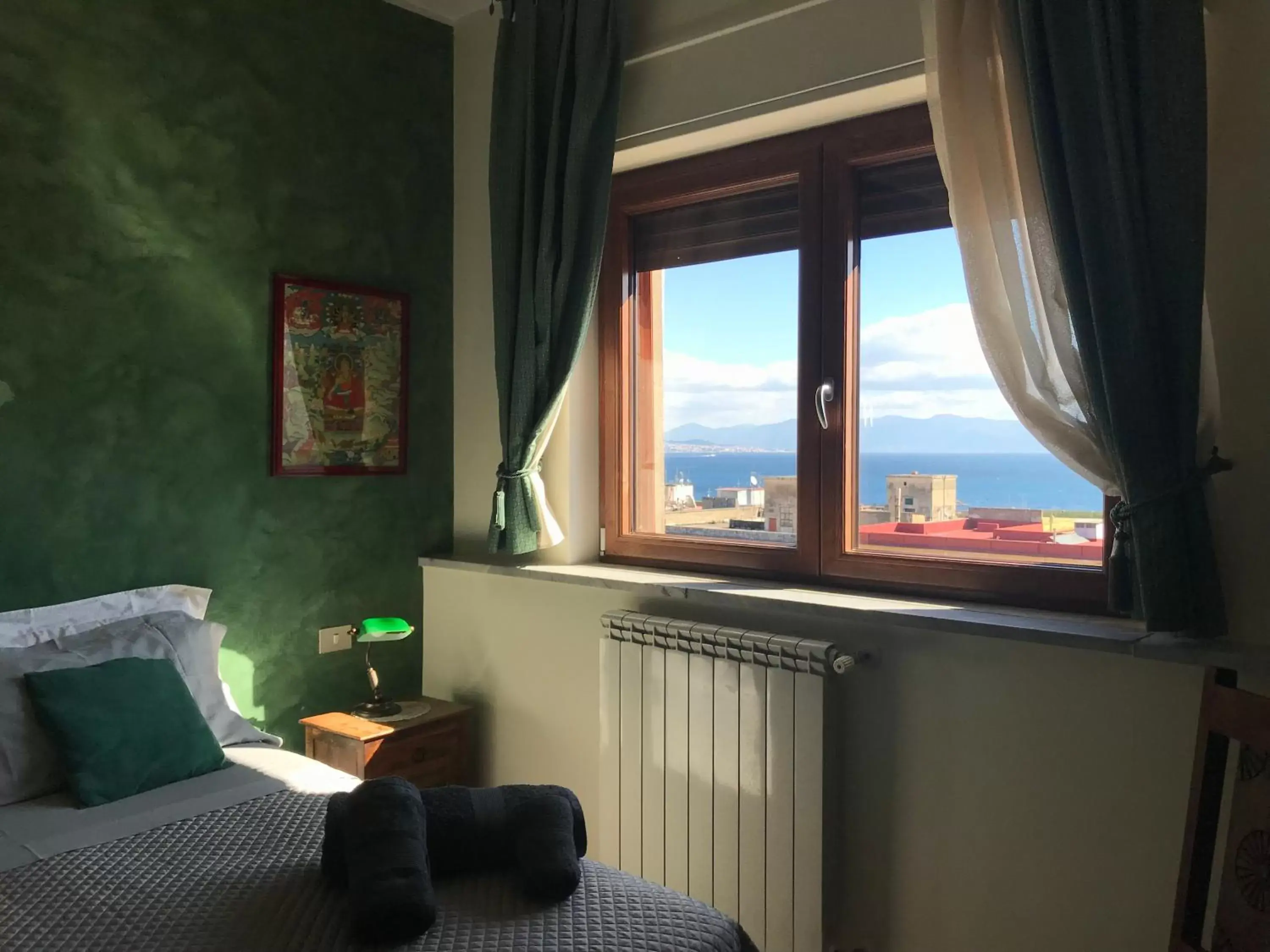 Deluxe Double Room with Sea View in B&B Casamiranapoli Deluxe Double Room with Sea View in B&B Casamiranapoli
