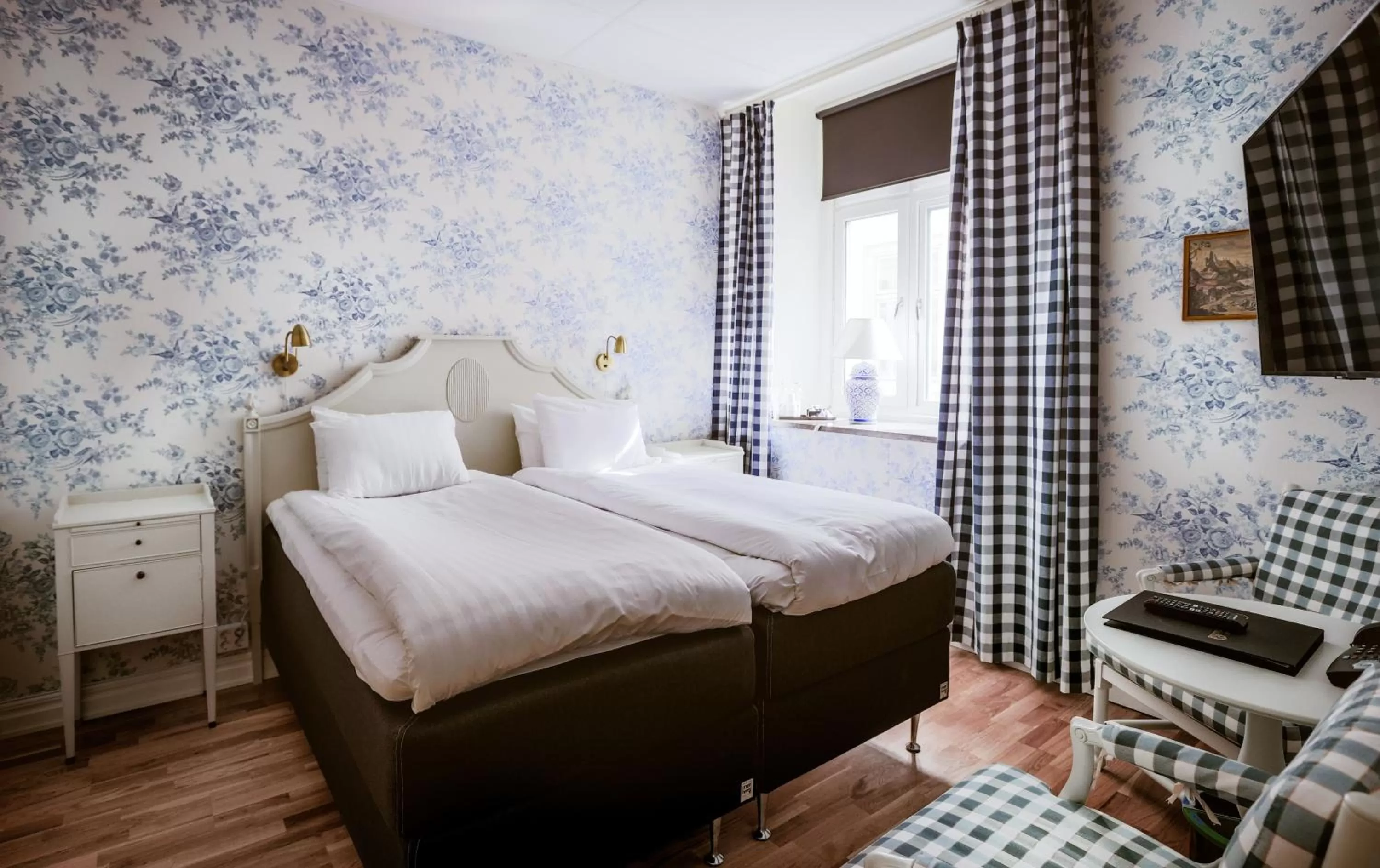 Dubbelrum Slottsflygeln (7 min promenad) in Vadstena Klosterhotell Konferens & Spa