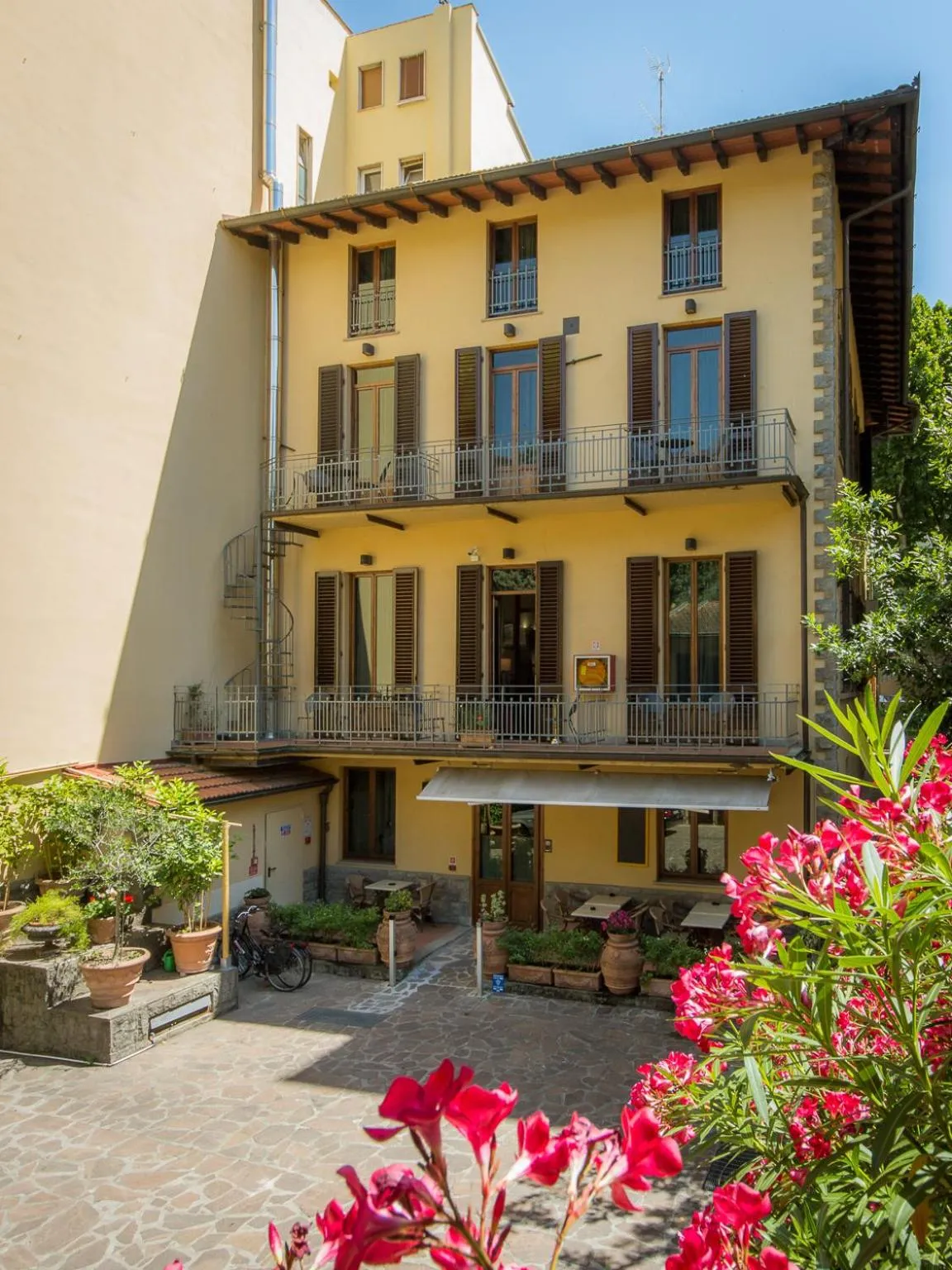 Property building in Hotel Panama