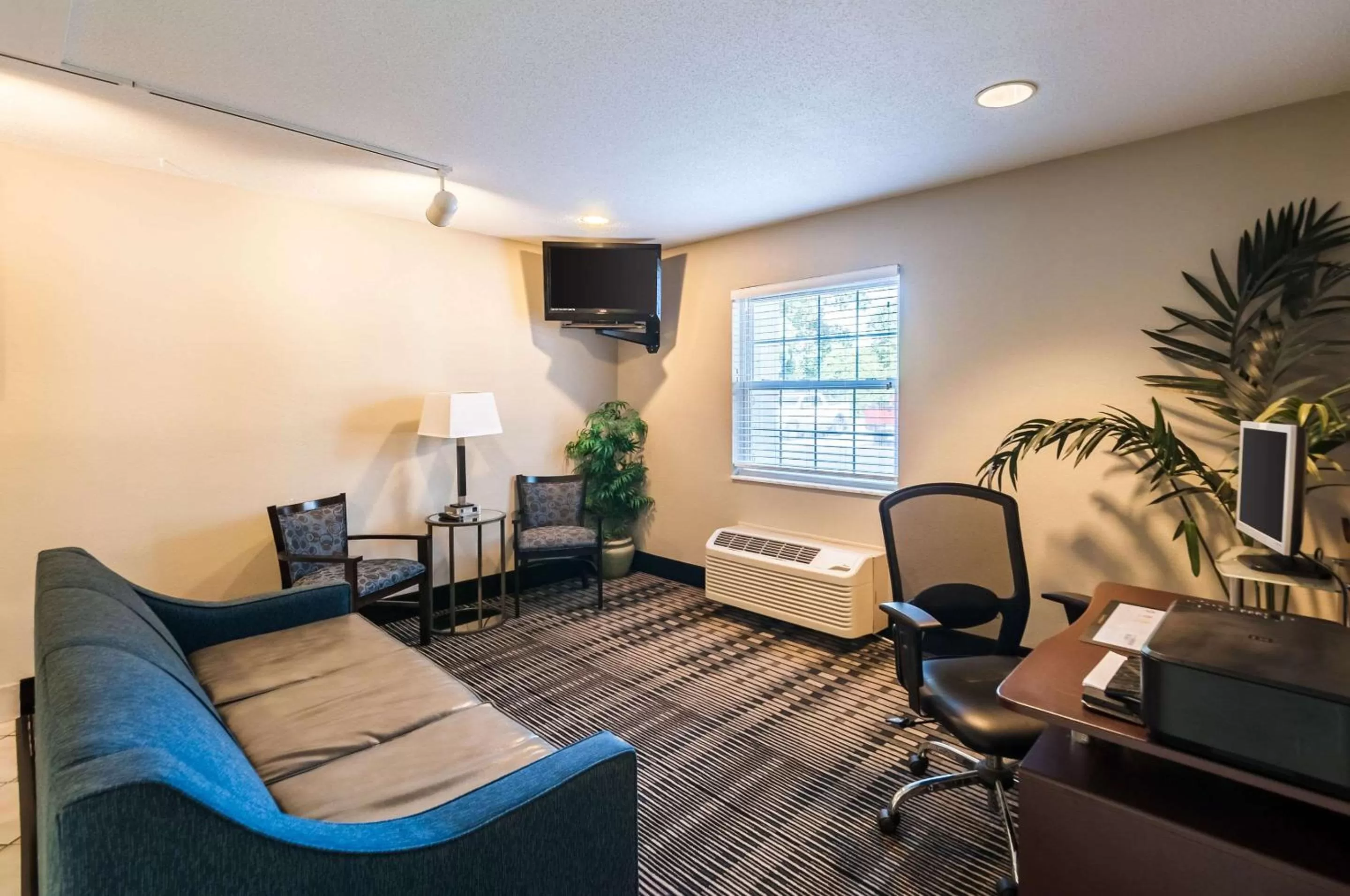 Lobby or reception in Quality Inn Solomons - Beacon Marina