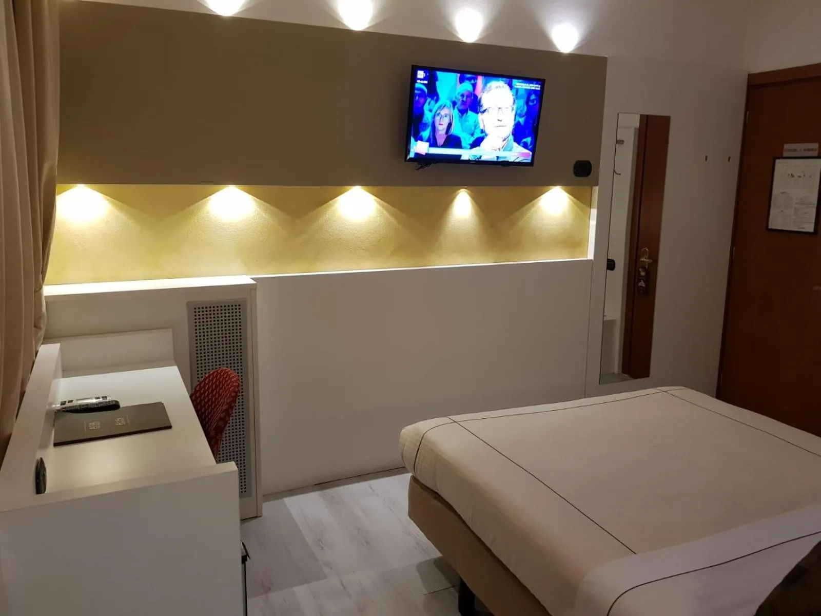 TV and multimedia, Bed in Agape Hotel - AA Hotels