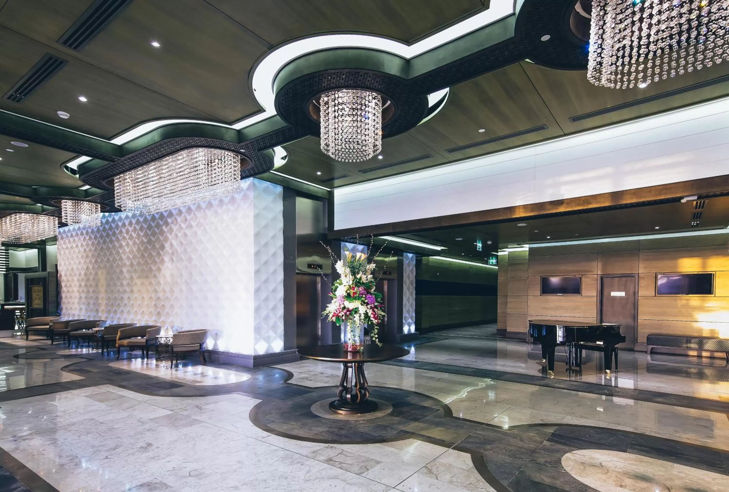Lobby or reception in Ayla Bawadi Hotel & Mall
