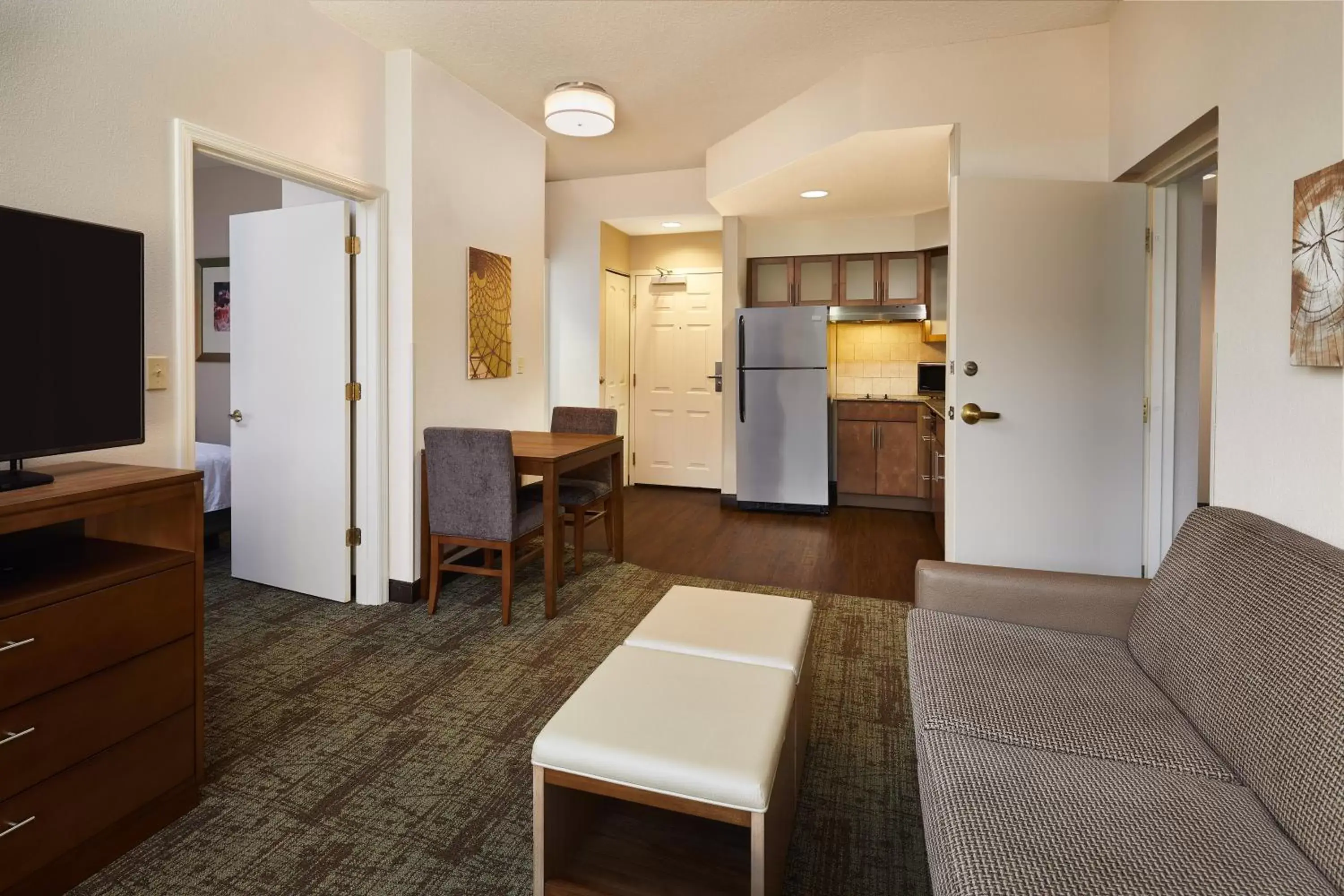 Two Bedroom Suite with Bath Tub – Disability access in Staybridge Suites Orlando South, an IHG Hotel Two Bedroom Suite with Bath Tub – Disability access in Staybridge Suites Orlando South, an IHG Hotel