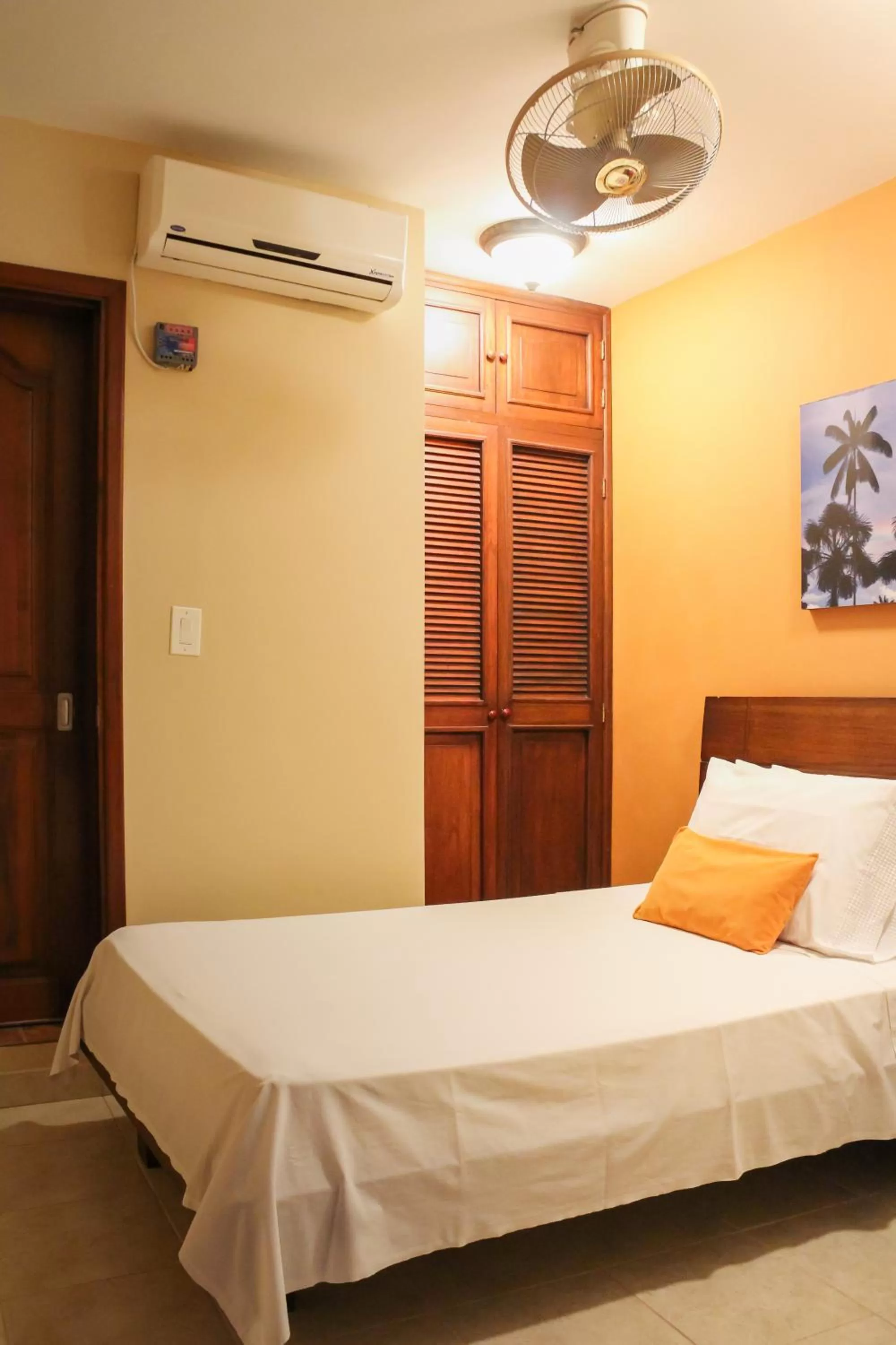 Bed in Hotel Solaris