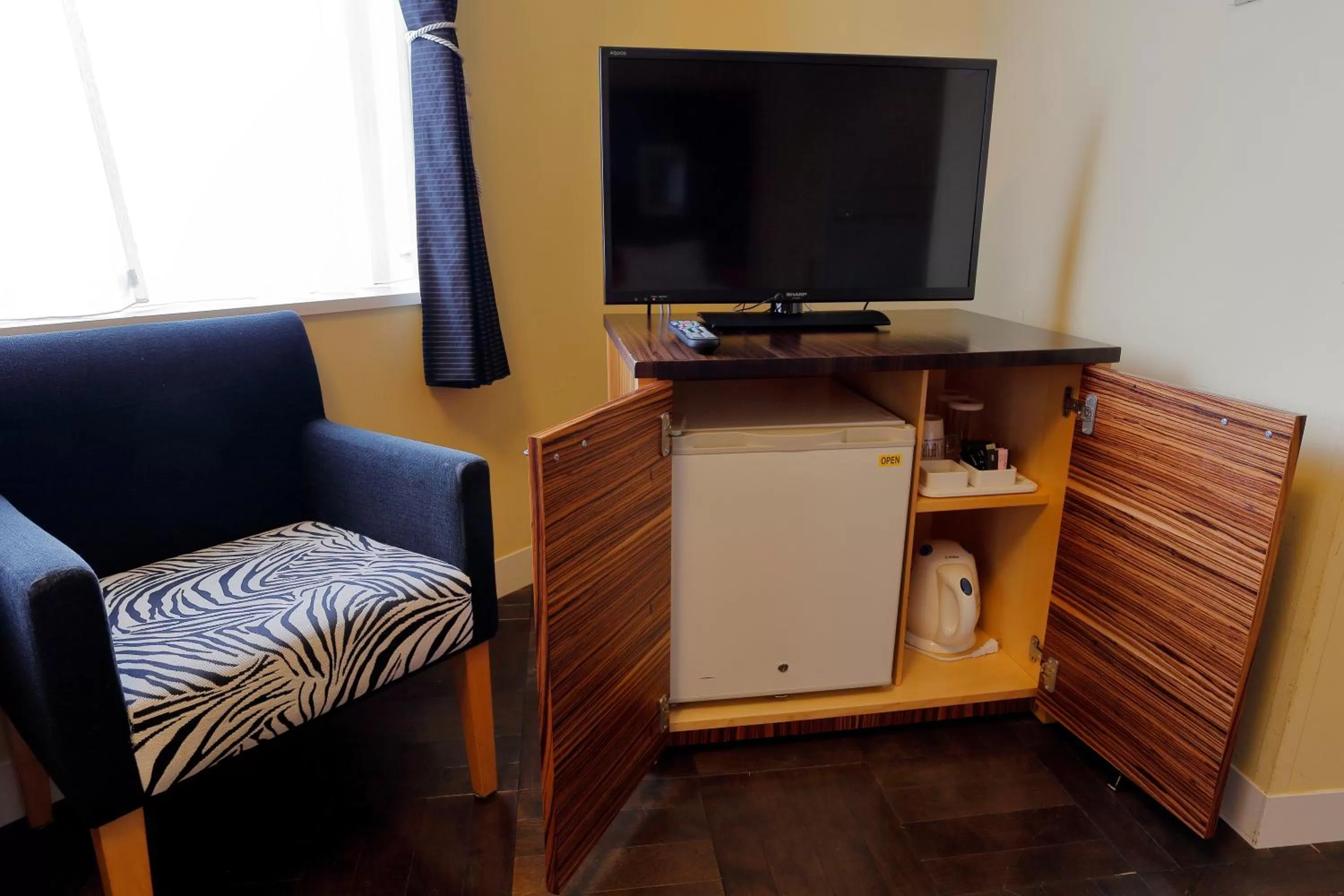 Coffee/tea facilities in Hotel Monterey La Soeur Fukuoka