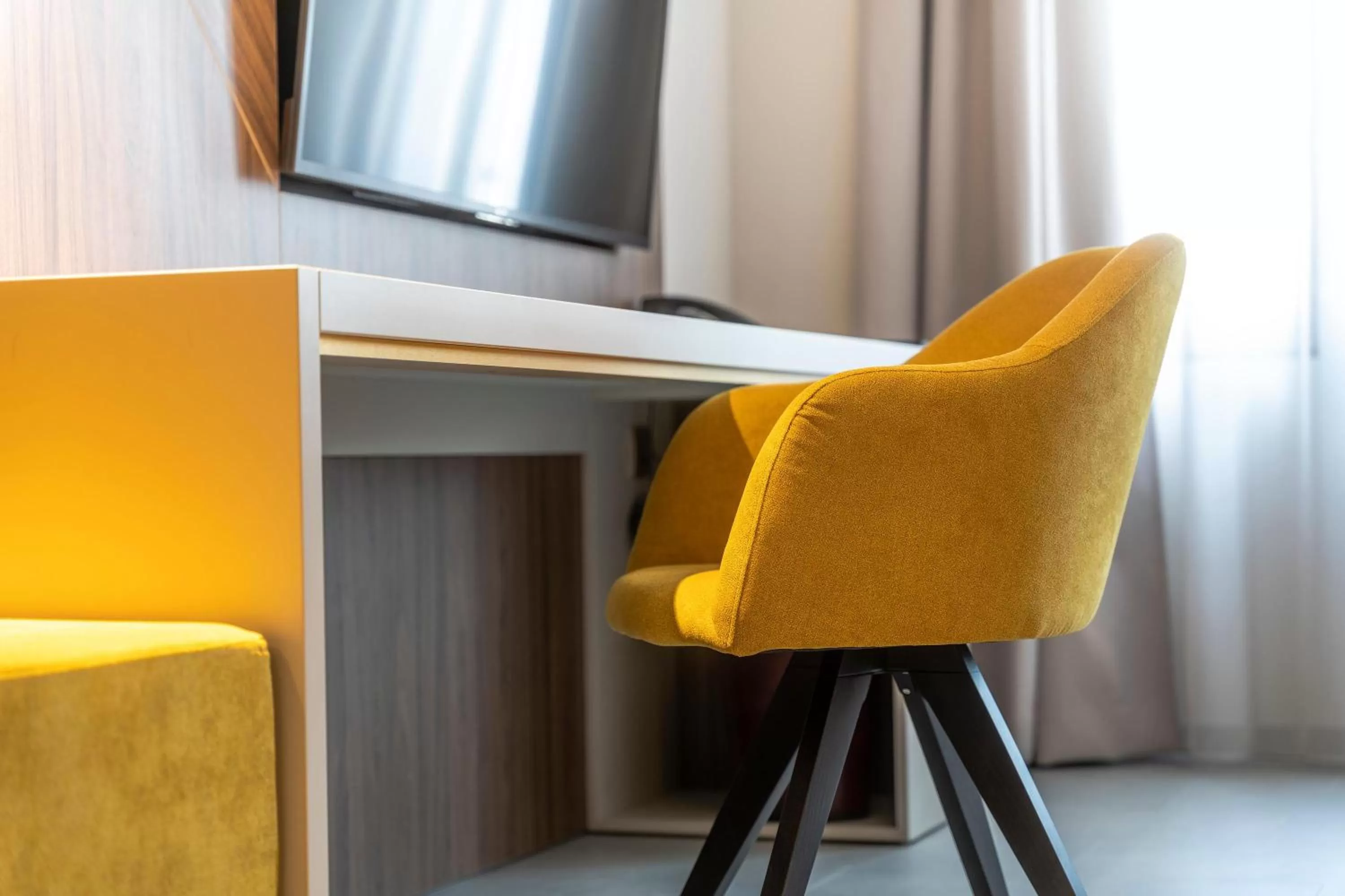 Photo of the whole room in Doubletree by Hilton Ljubljana