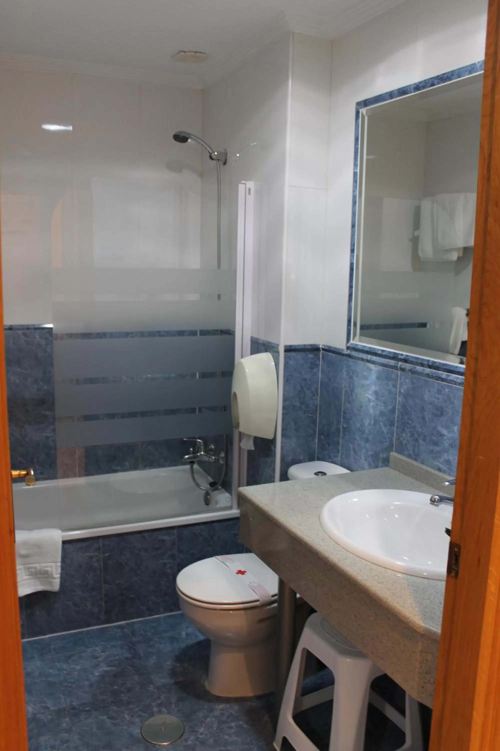 Bathroom in Hotel Los Palacios