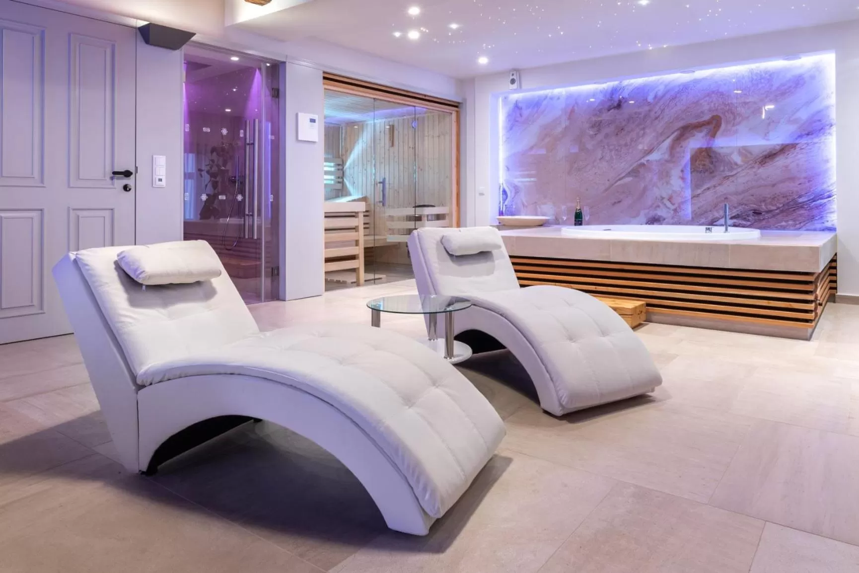 Hot Tub in OREA Hotel Arigone Olomouc