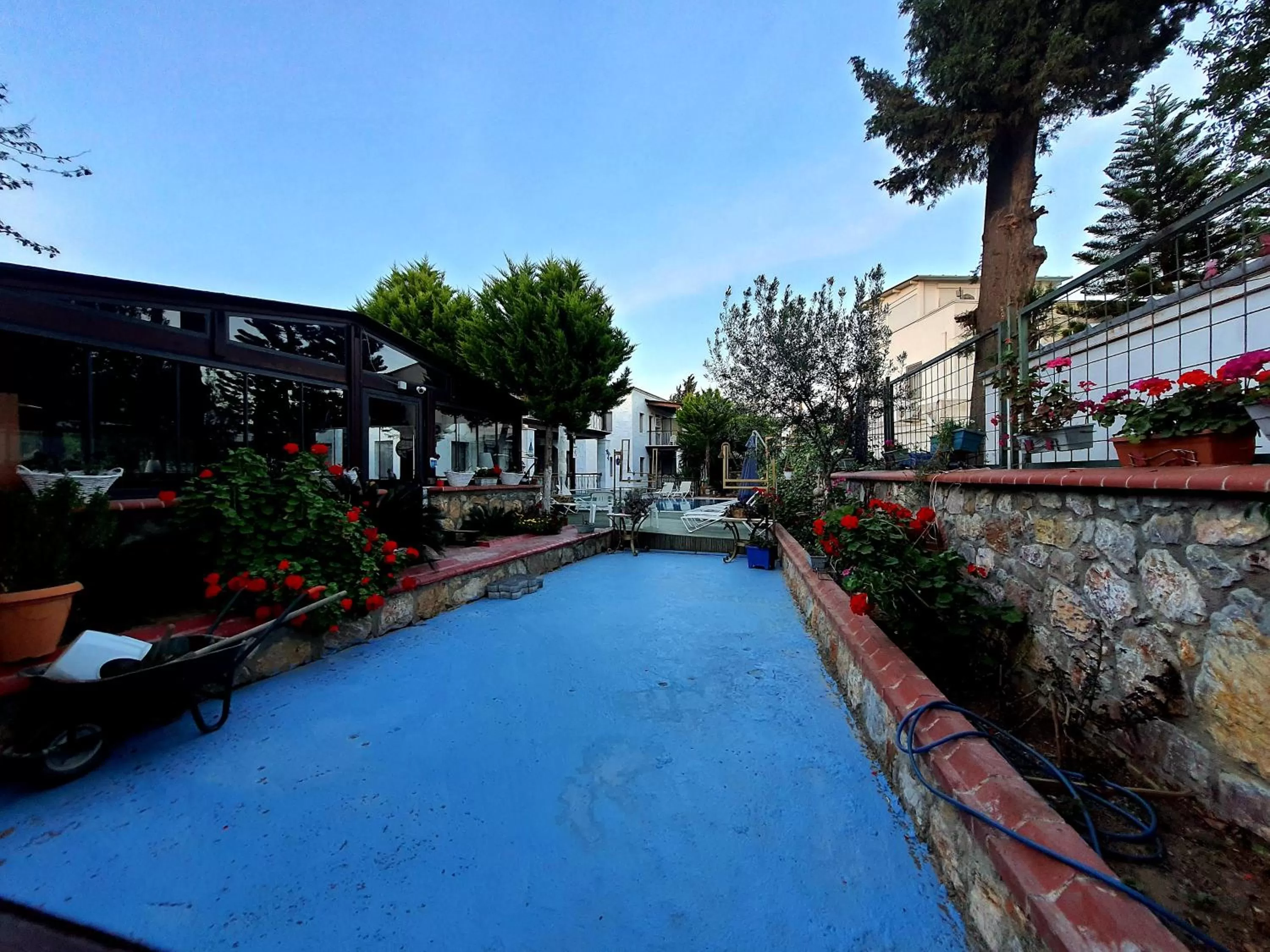 Garden in Stone House Hotel