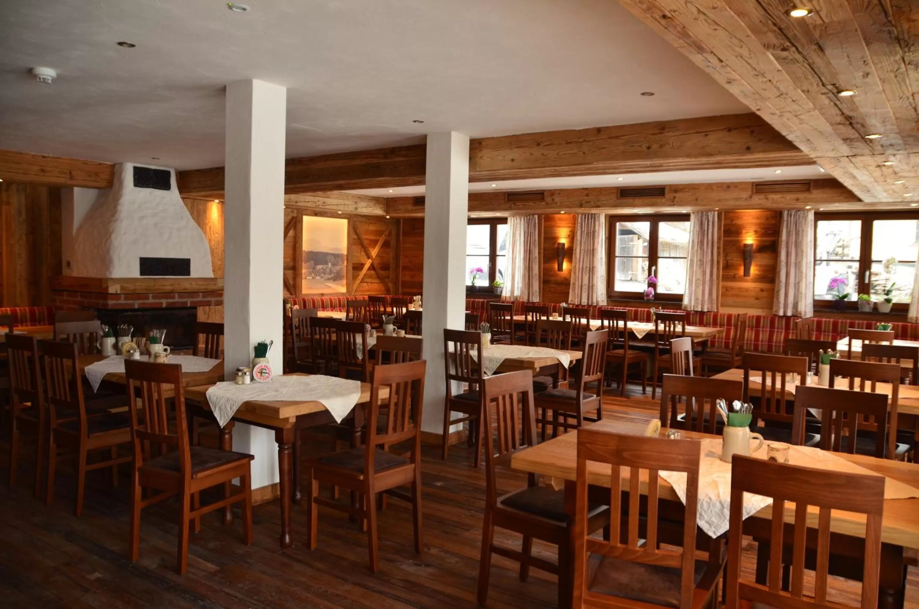 Restaurant/places to eat in Gasthaus Georg Ludwig Maising
