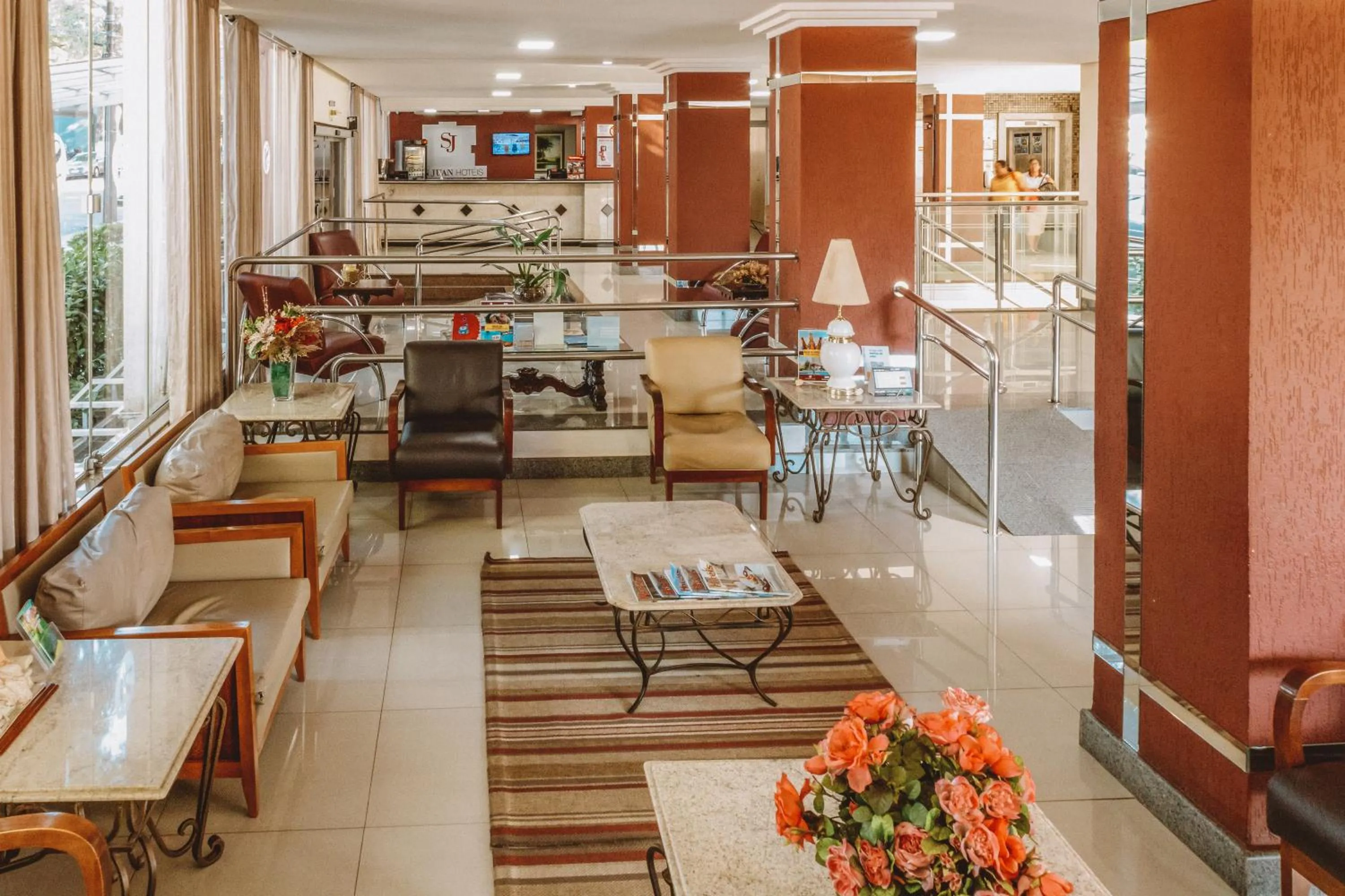 Property building in SJ Tour - San Juan Foz do Iguaçu