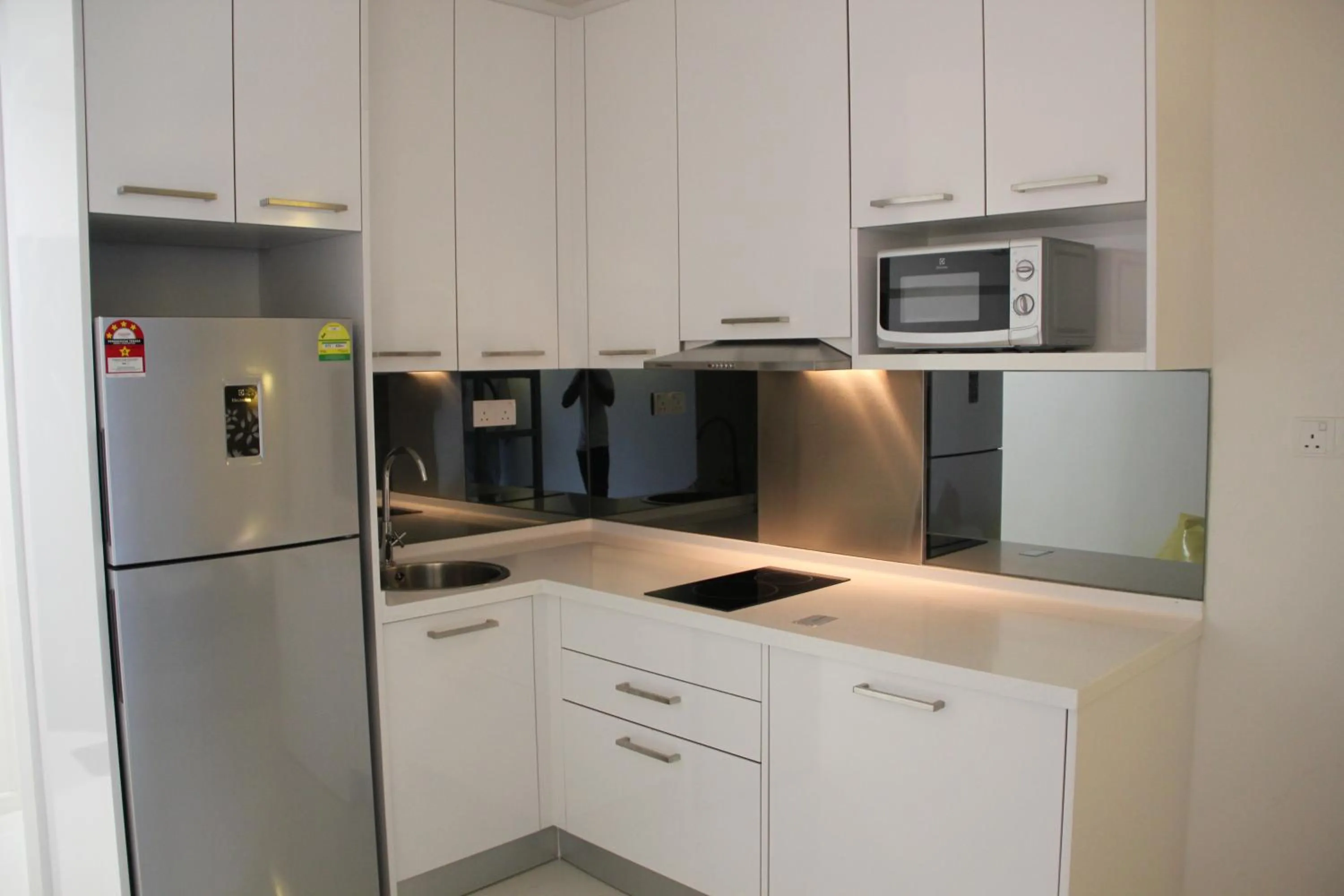 Other in Summer Suites Residences by Subhome