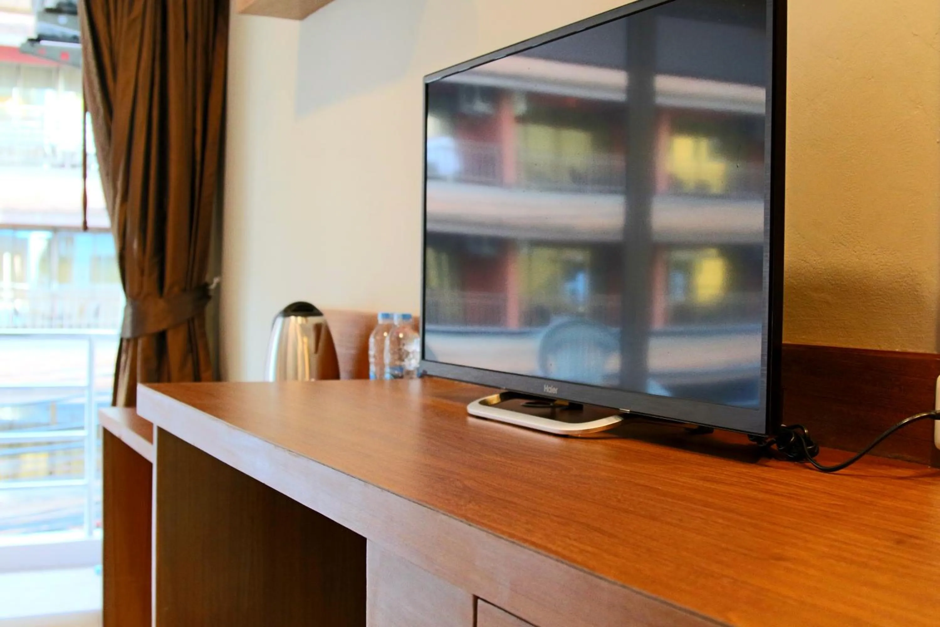TV and multimedia in Good Nice Hotel