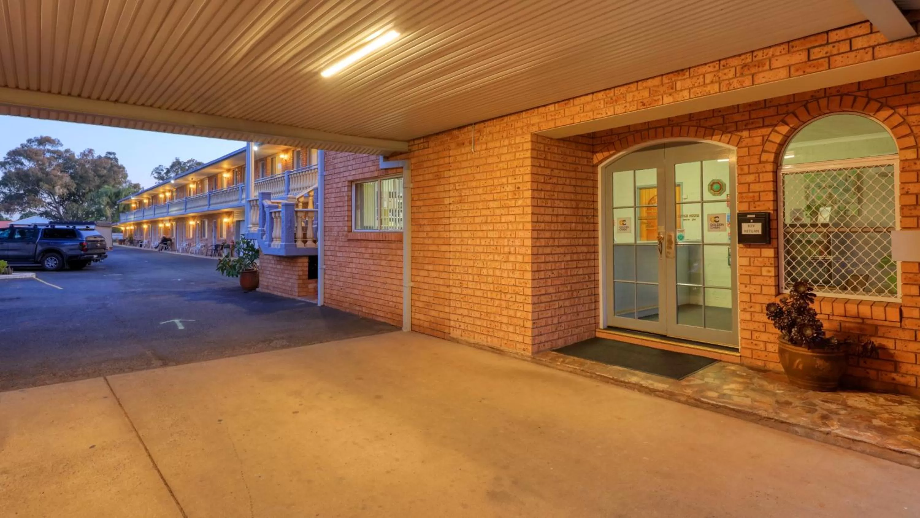 Lobby or reception in Blue Diamond Motor Inn