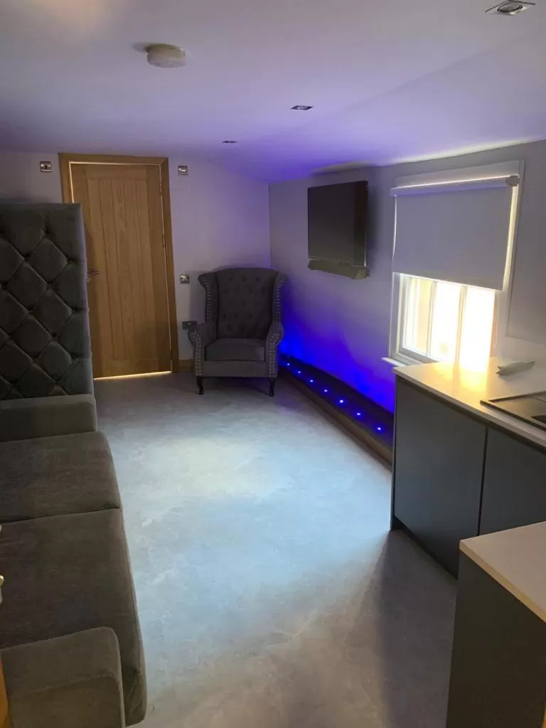 Belvedere Aparthotel - 83 Mount Pleasant