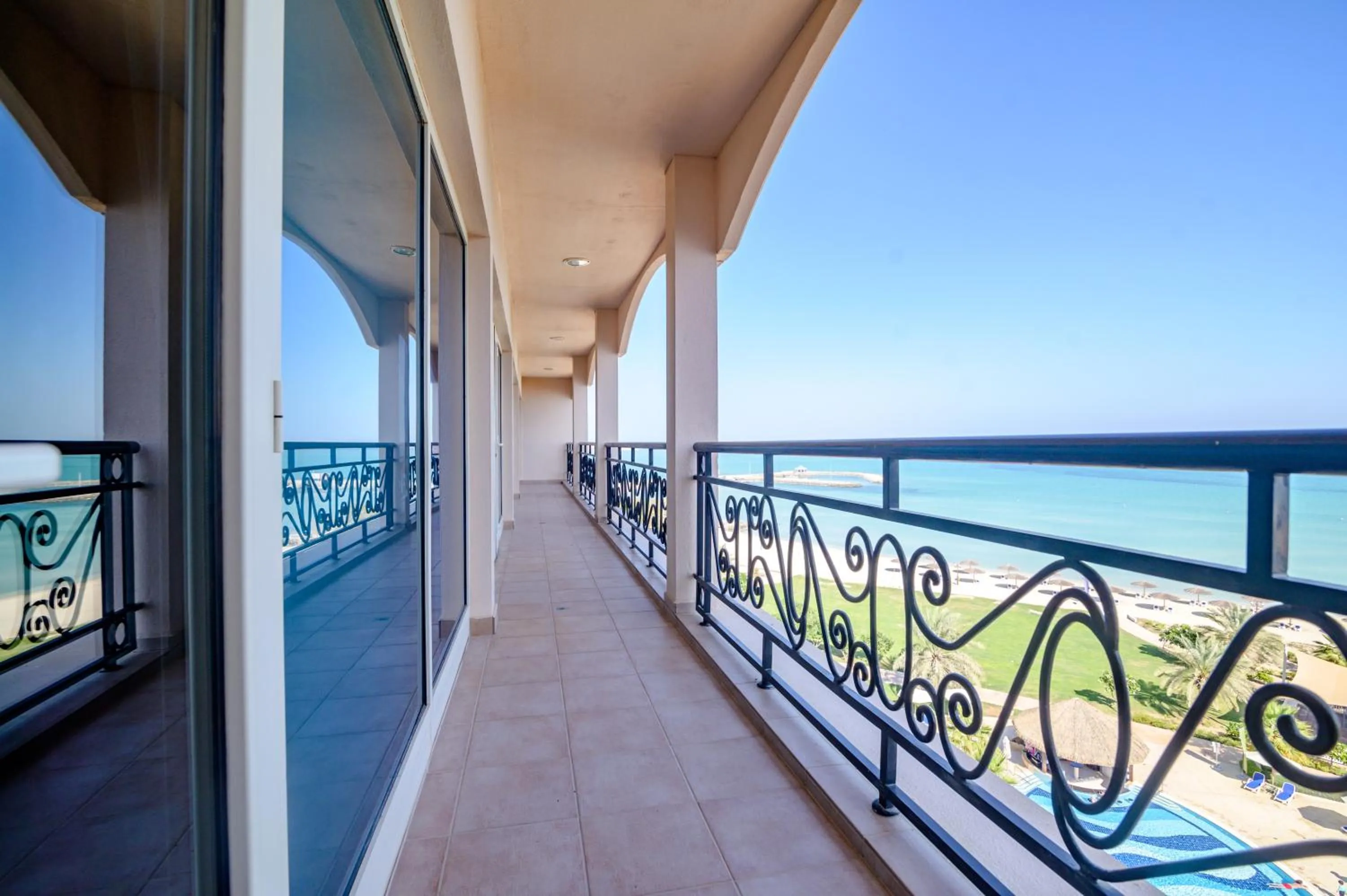 View (from property/room) in Danat Jebel Dhanna Resort