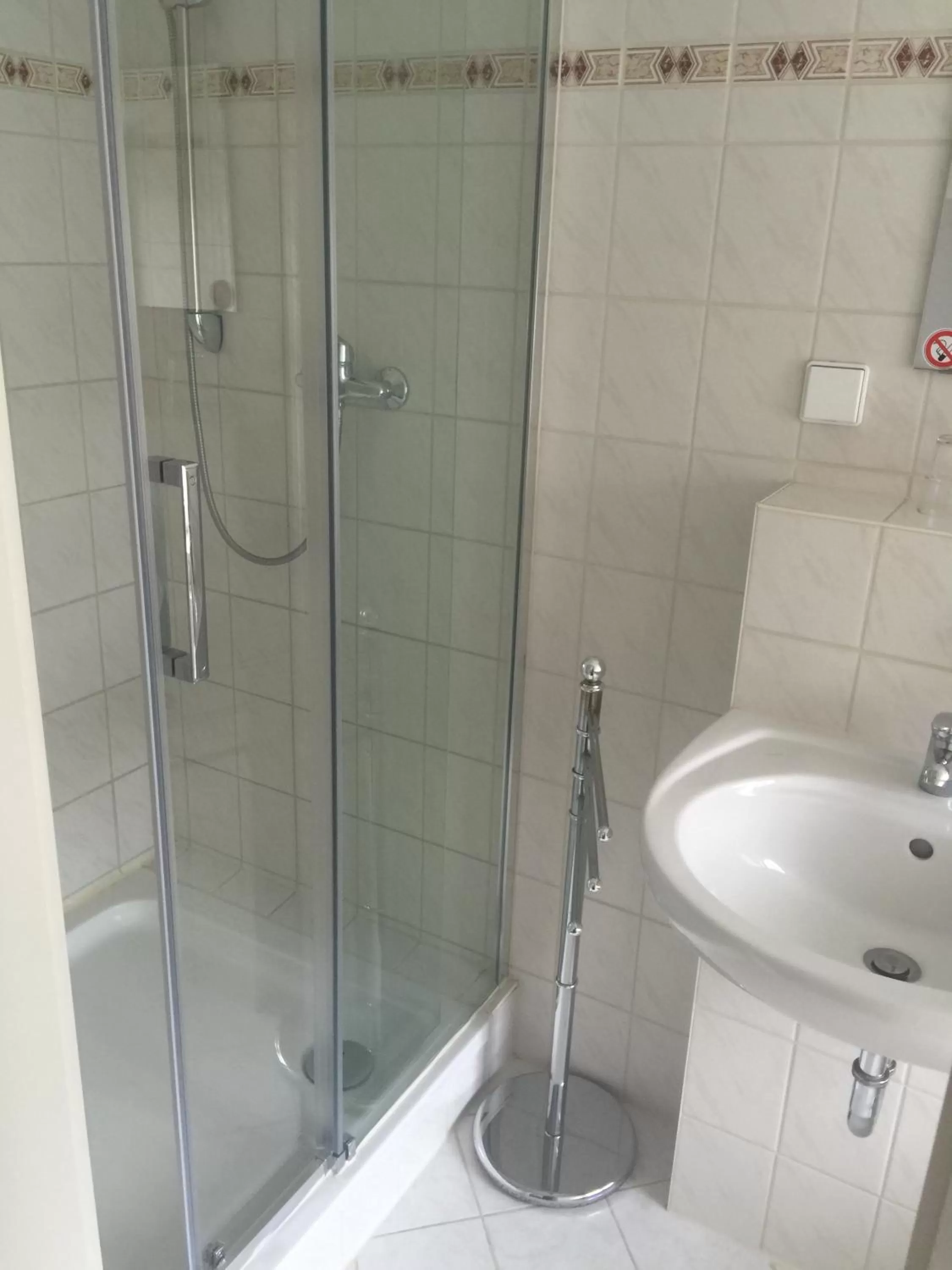 Bathroom in Pension Villa Else