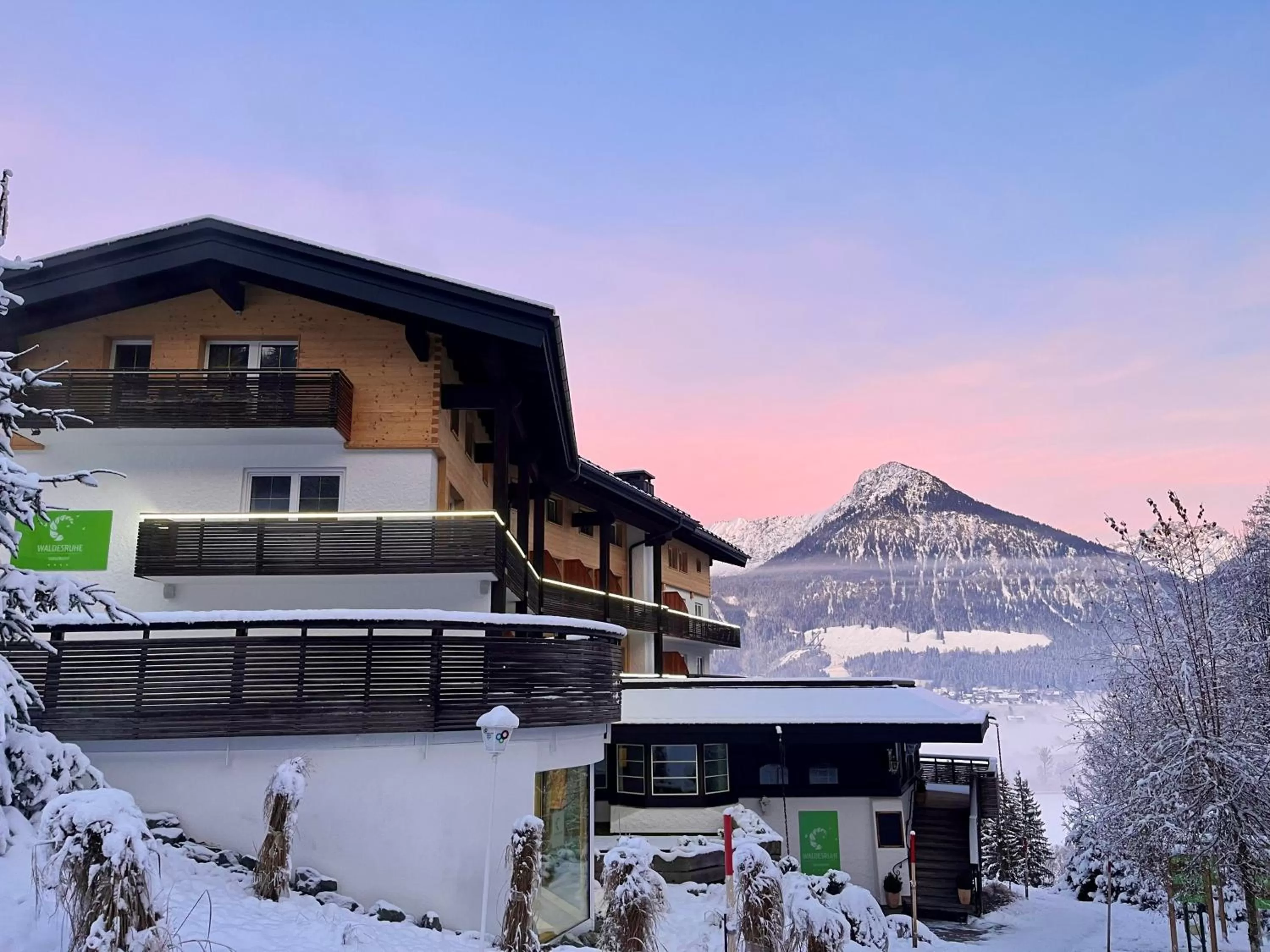 Property building, Winter in Naturhotel Café Waldesruhe