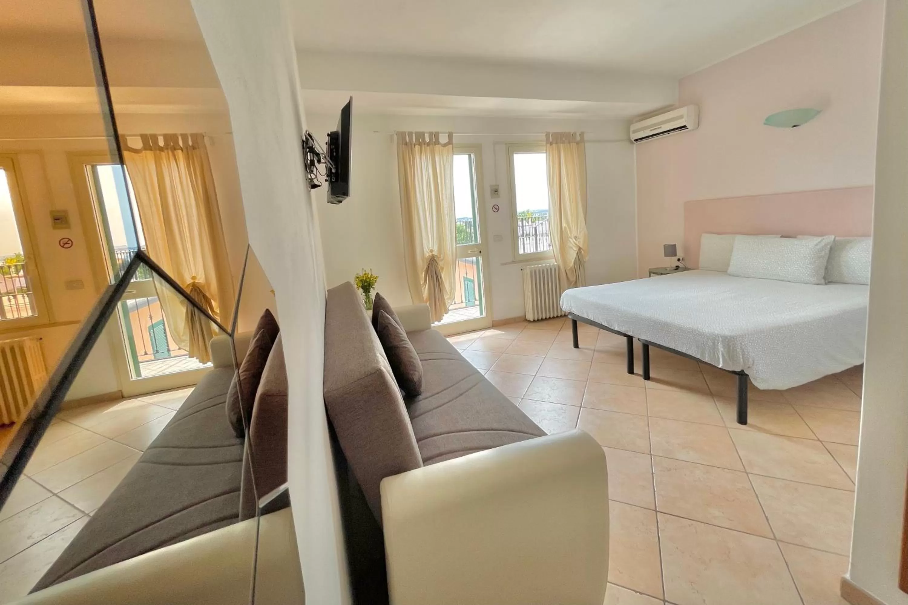 Photo of the whole room, Bed in Albergo Vittoria