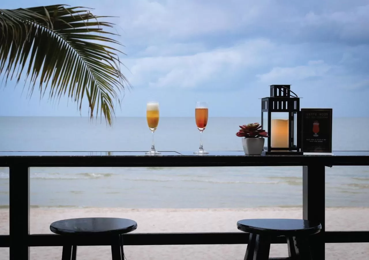 Lounge or bar in Laksasubha Hua Hin