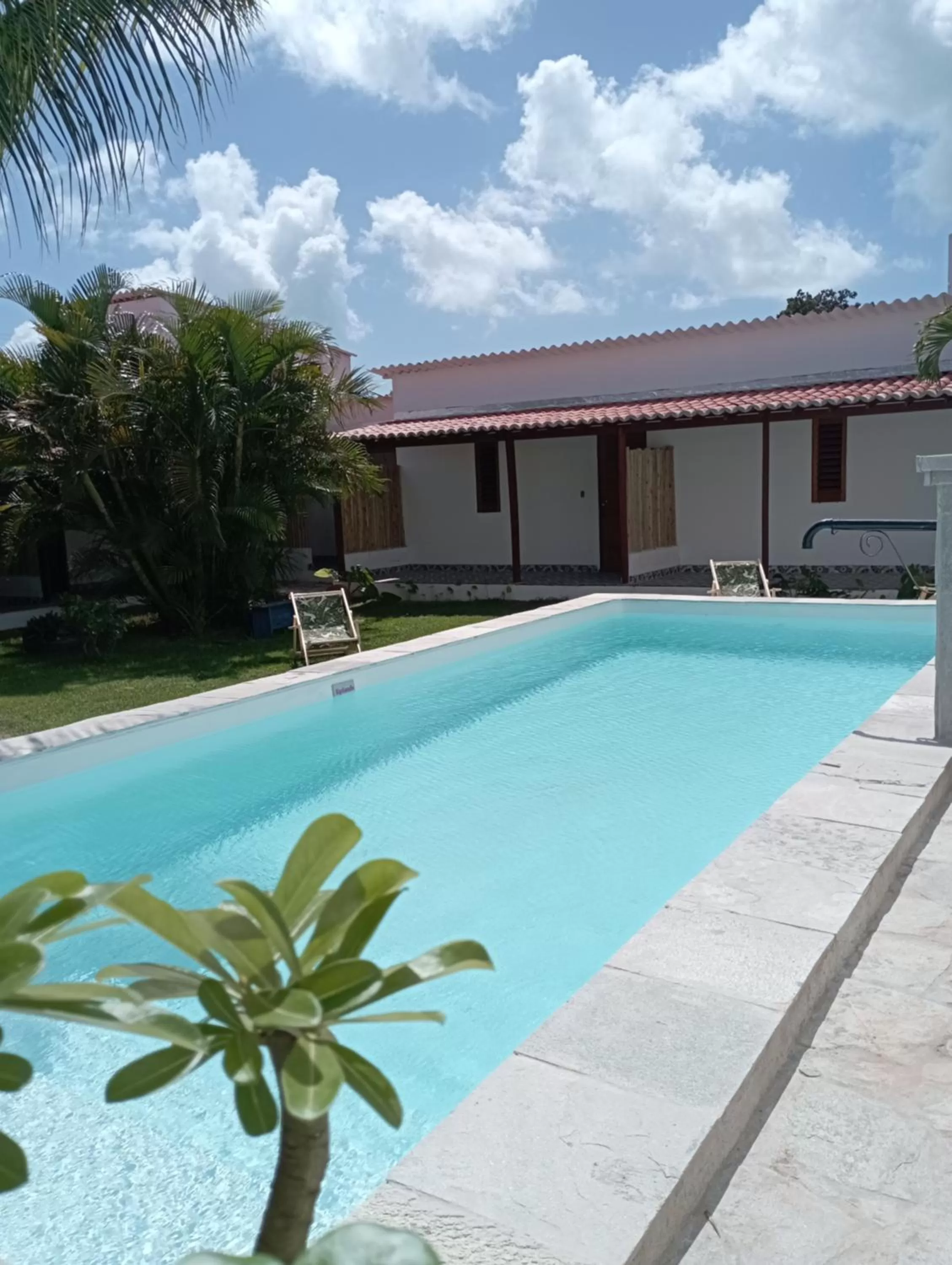 Swimming Pool in Pousada Casa Do Cocotier