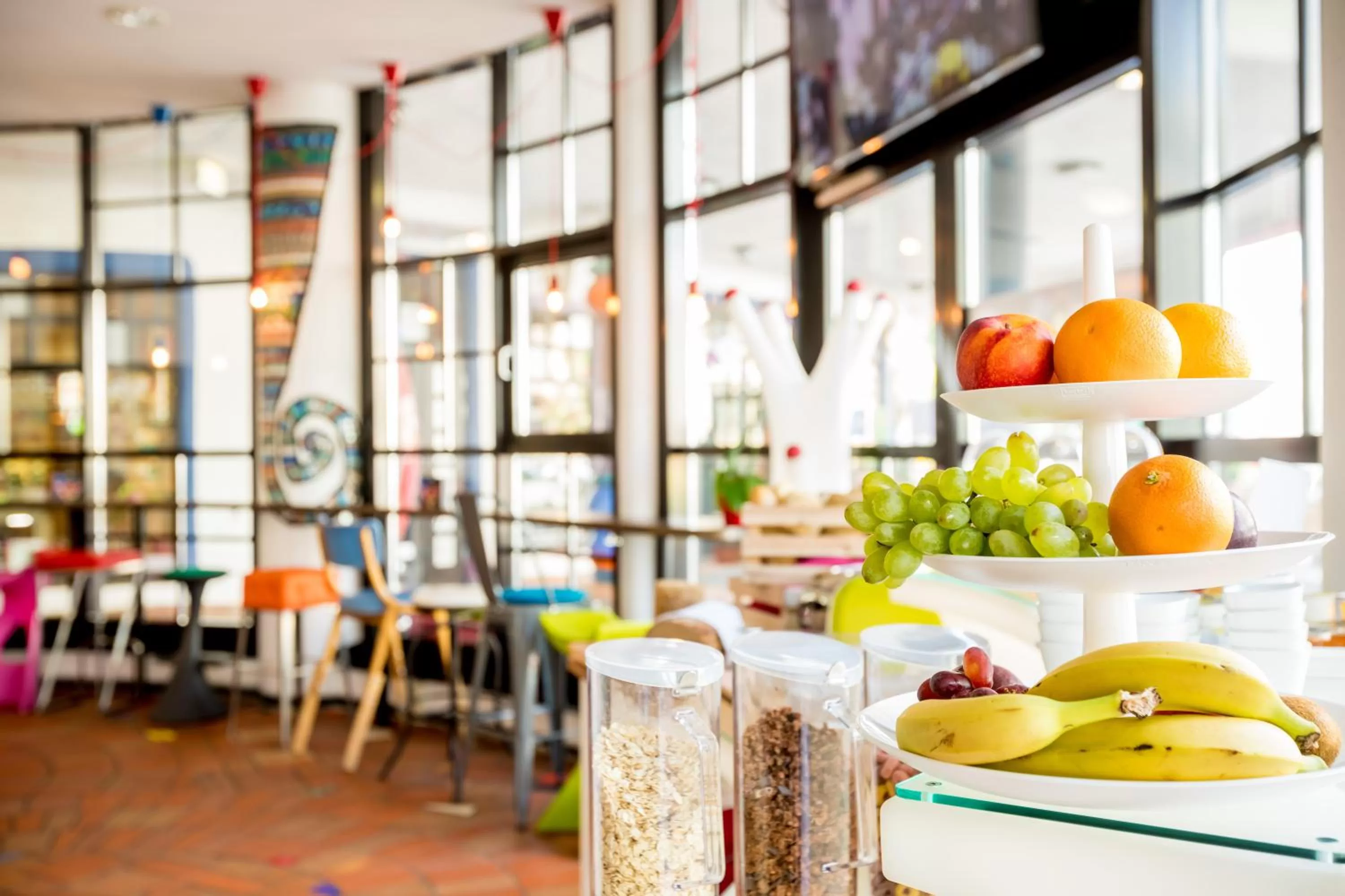 Lounge or bar in artHOTEL Magdeburg