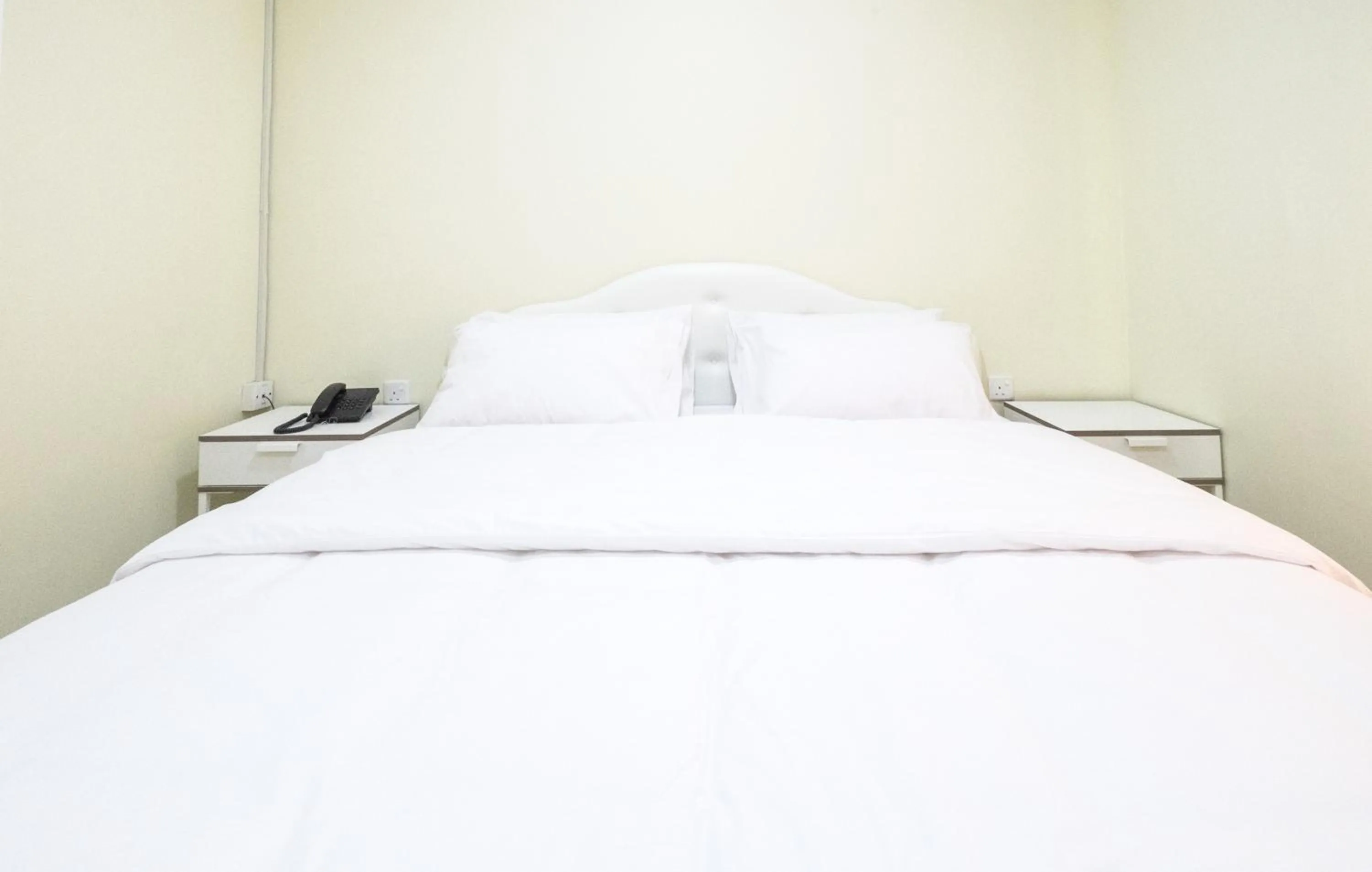 Bed in Al Jisr Hotel