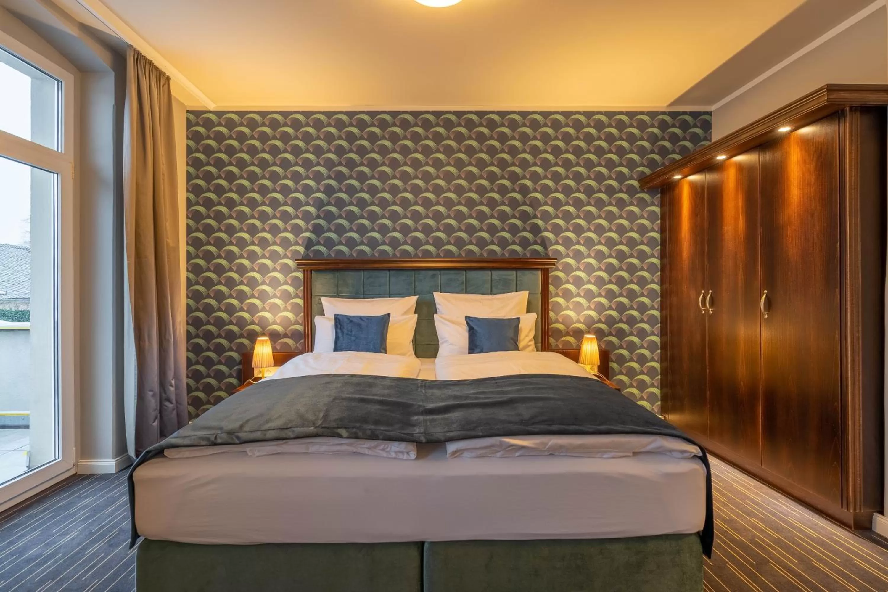 Photo of the whole room, Bed in QUARTIER 5 Hotel & Restaurant, Sächsische Schweiz