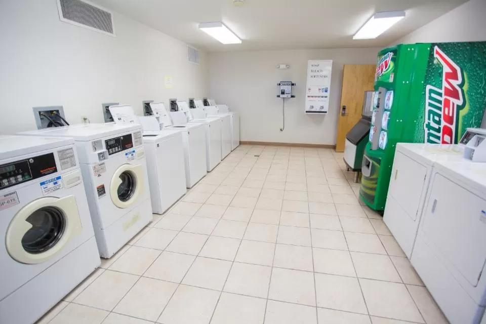 On-site shops in High Country Suites