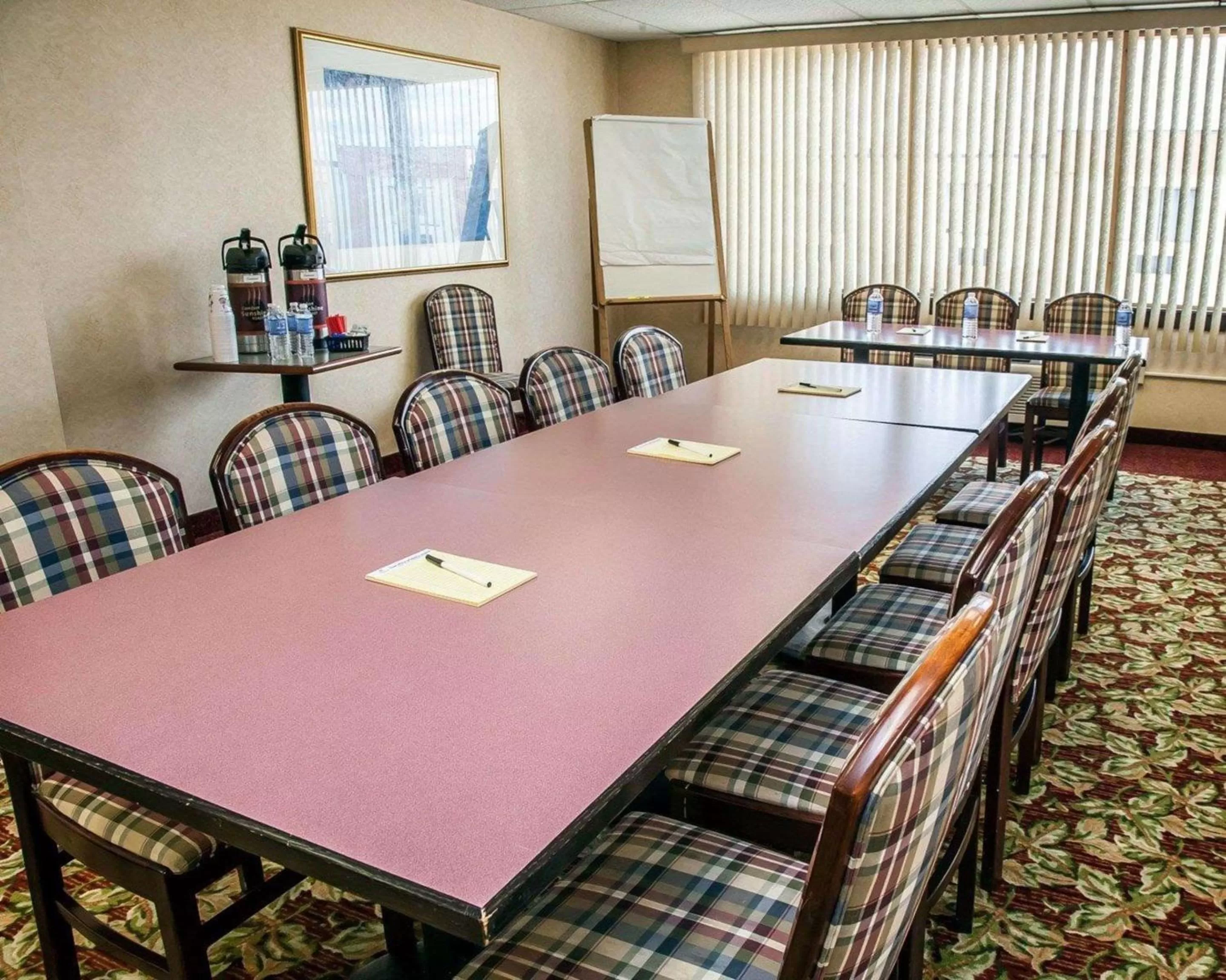 Meeting/conference room in Quality Inn Seekonk-Providence
