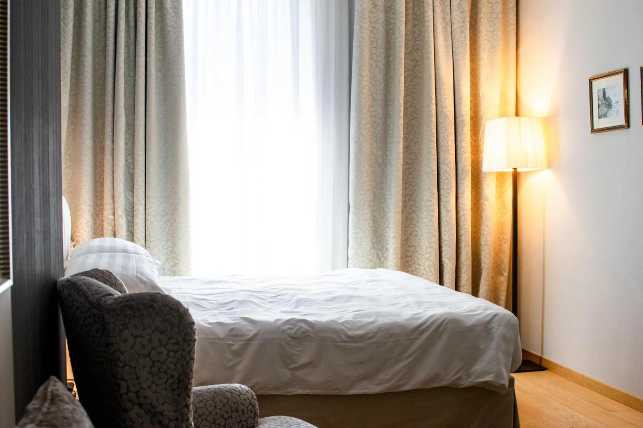 Bed in Hotel Du Lac & SPA