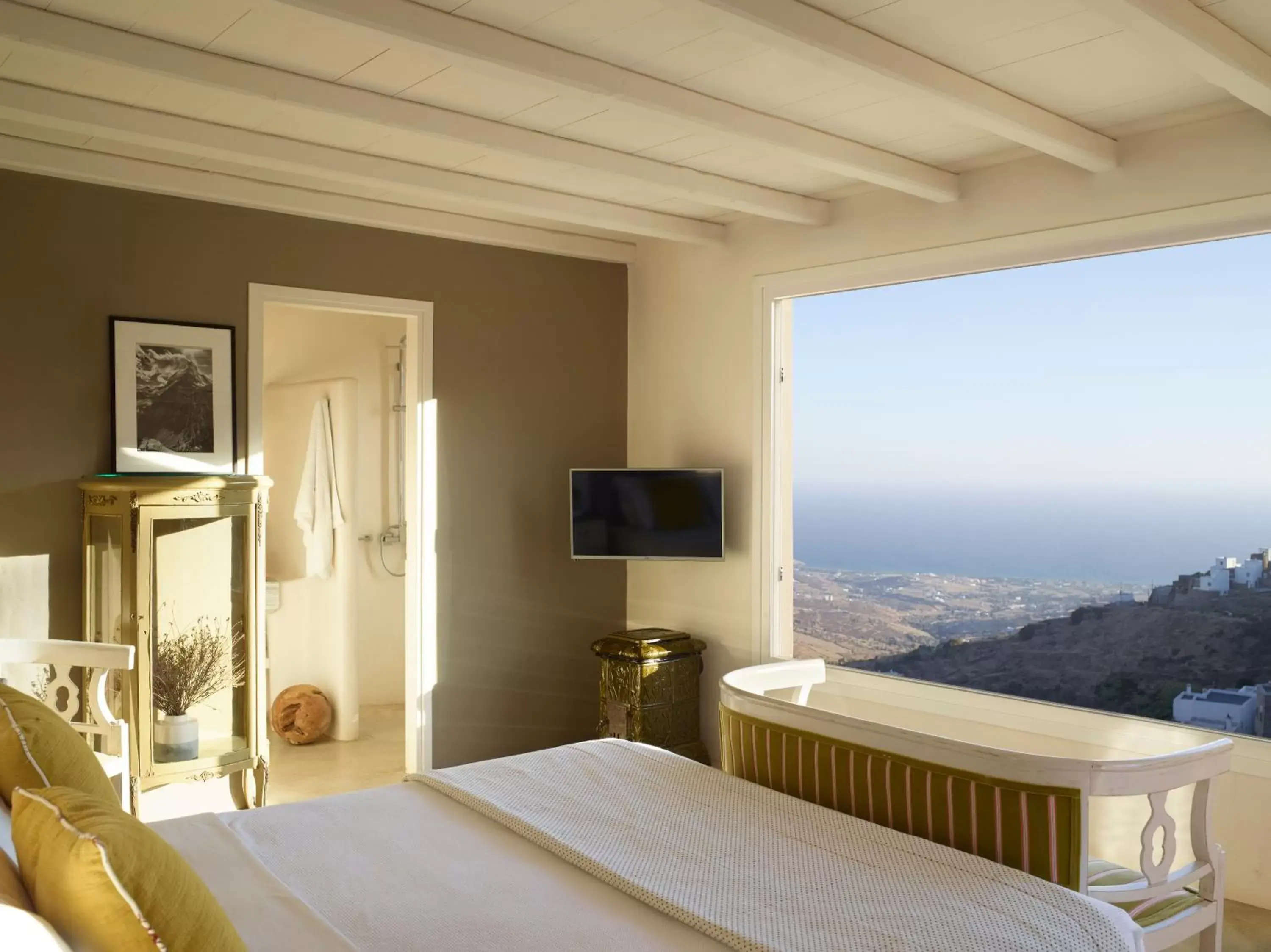 Premium Double Sea View in Aeolis Tinos Suites Premium Double Sea View in Aeolis Tinos Suites