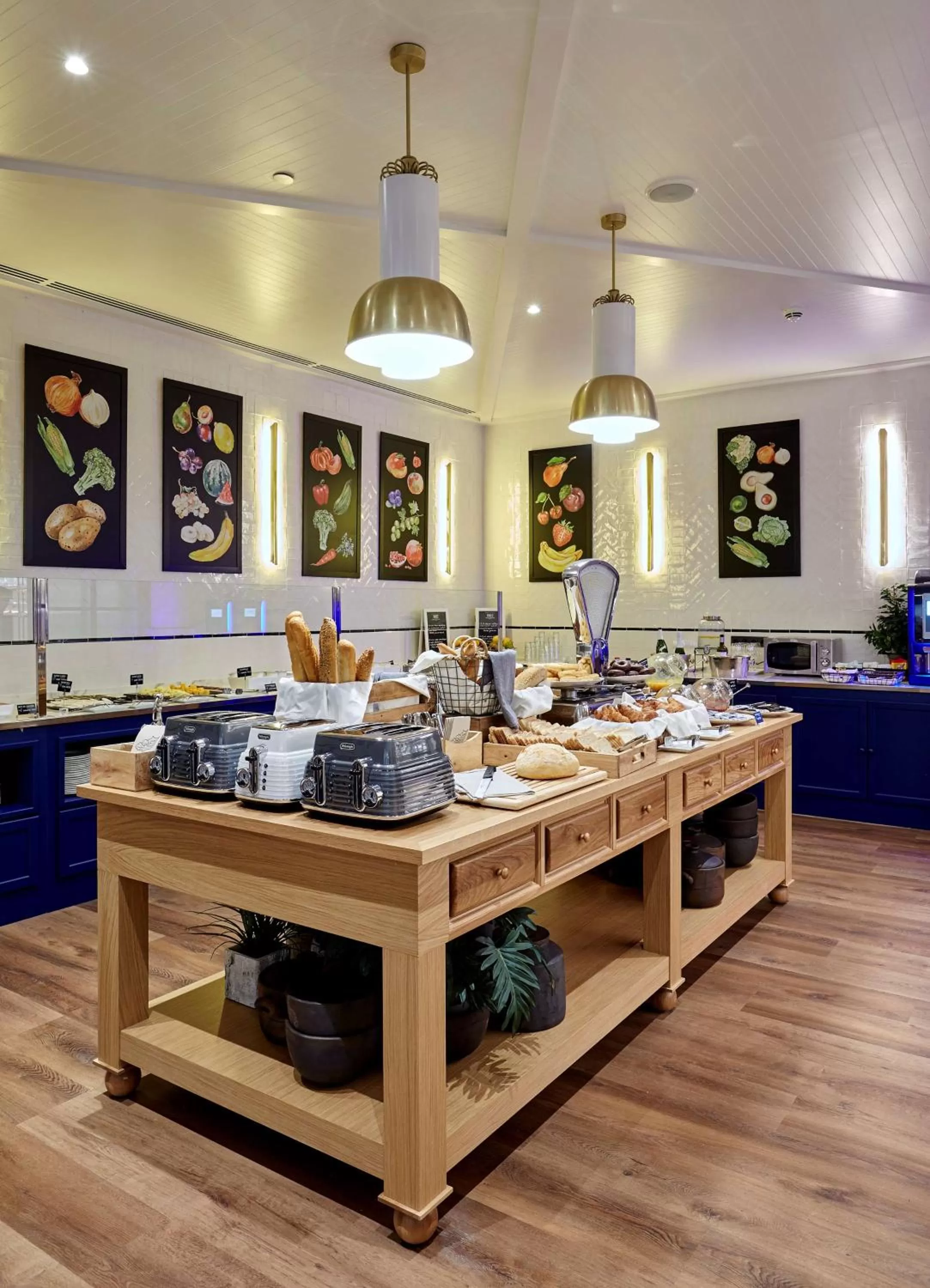 Restaurant/places to eat in Radisson Blu 1882 Hotel, Barcelona Sagrada Familia